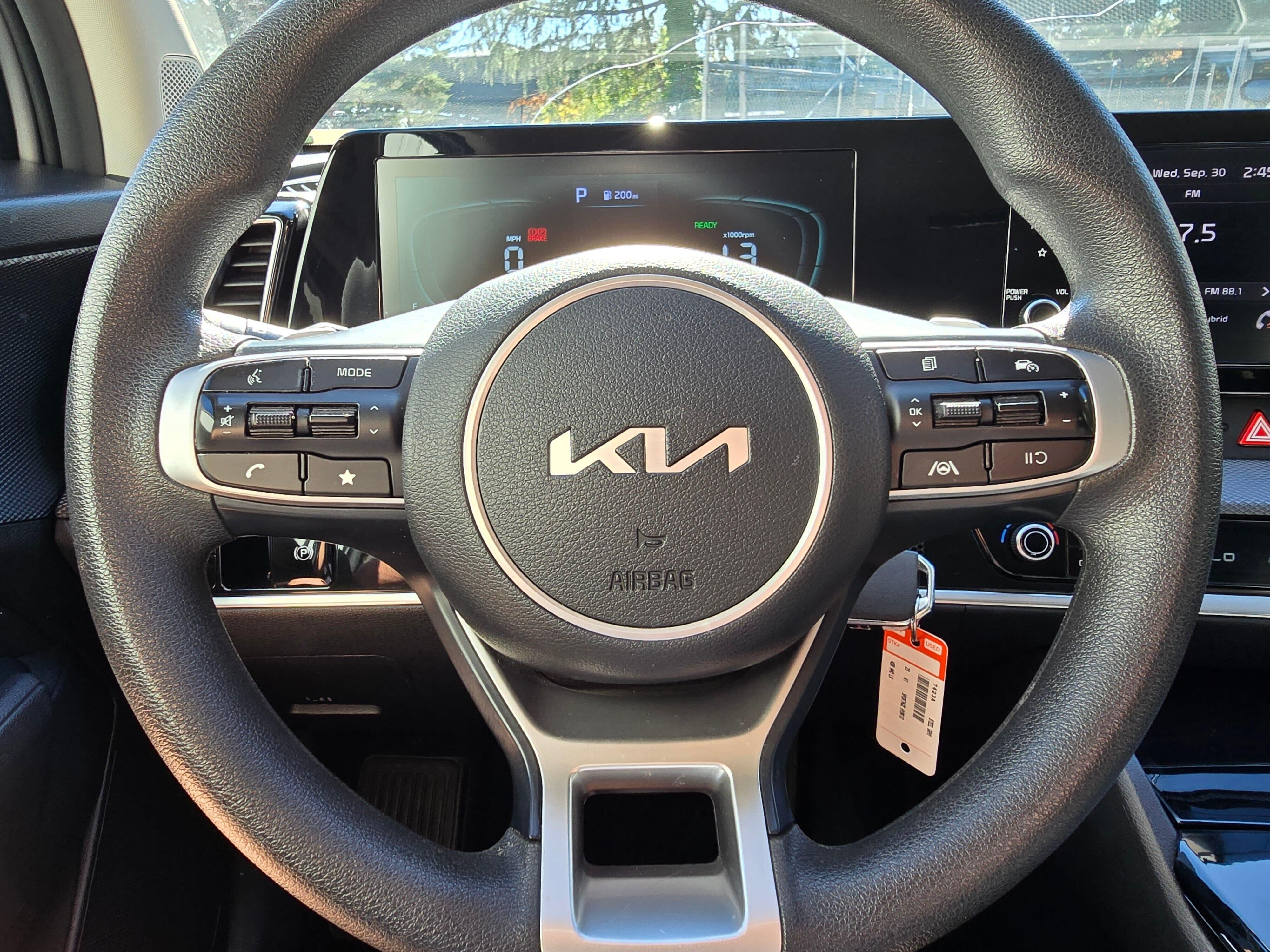 Certified Used 2023 Steel Gray Kia LX image 15