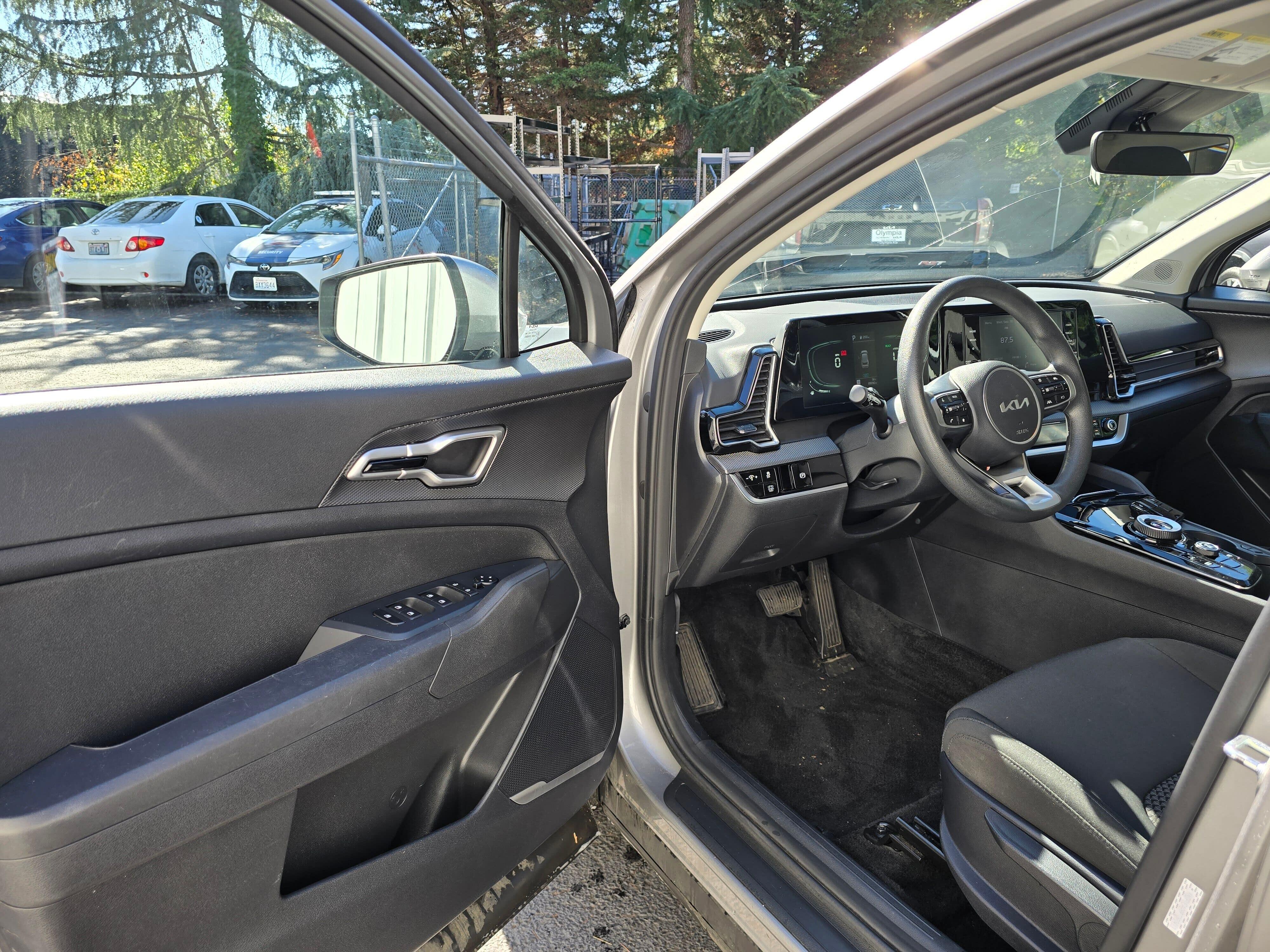 Certified Used 2023 Steel Gray Kia LX image 7
