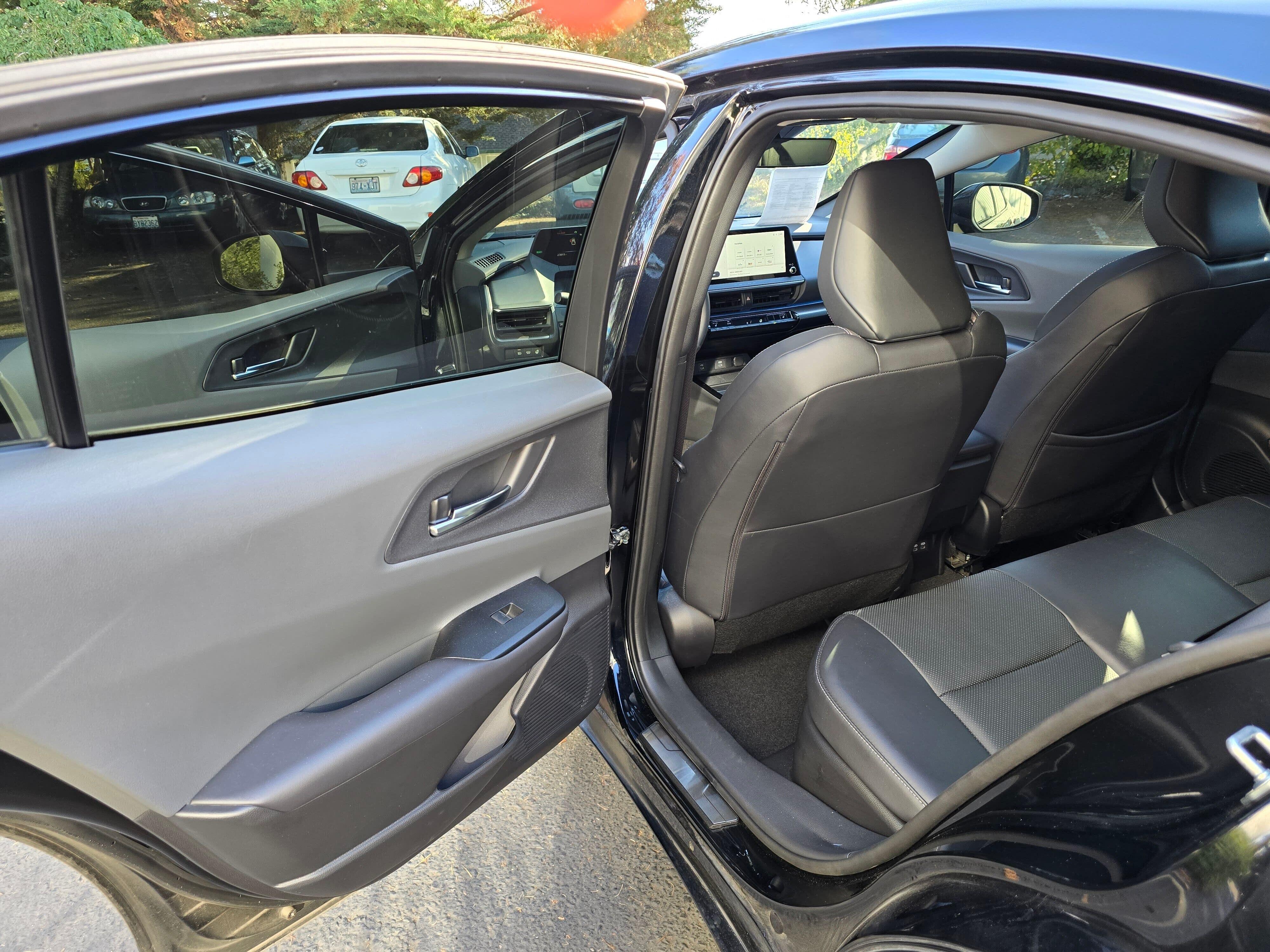Used 2024 Midnight Black Metallic Toyota XLE image 9
