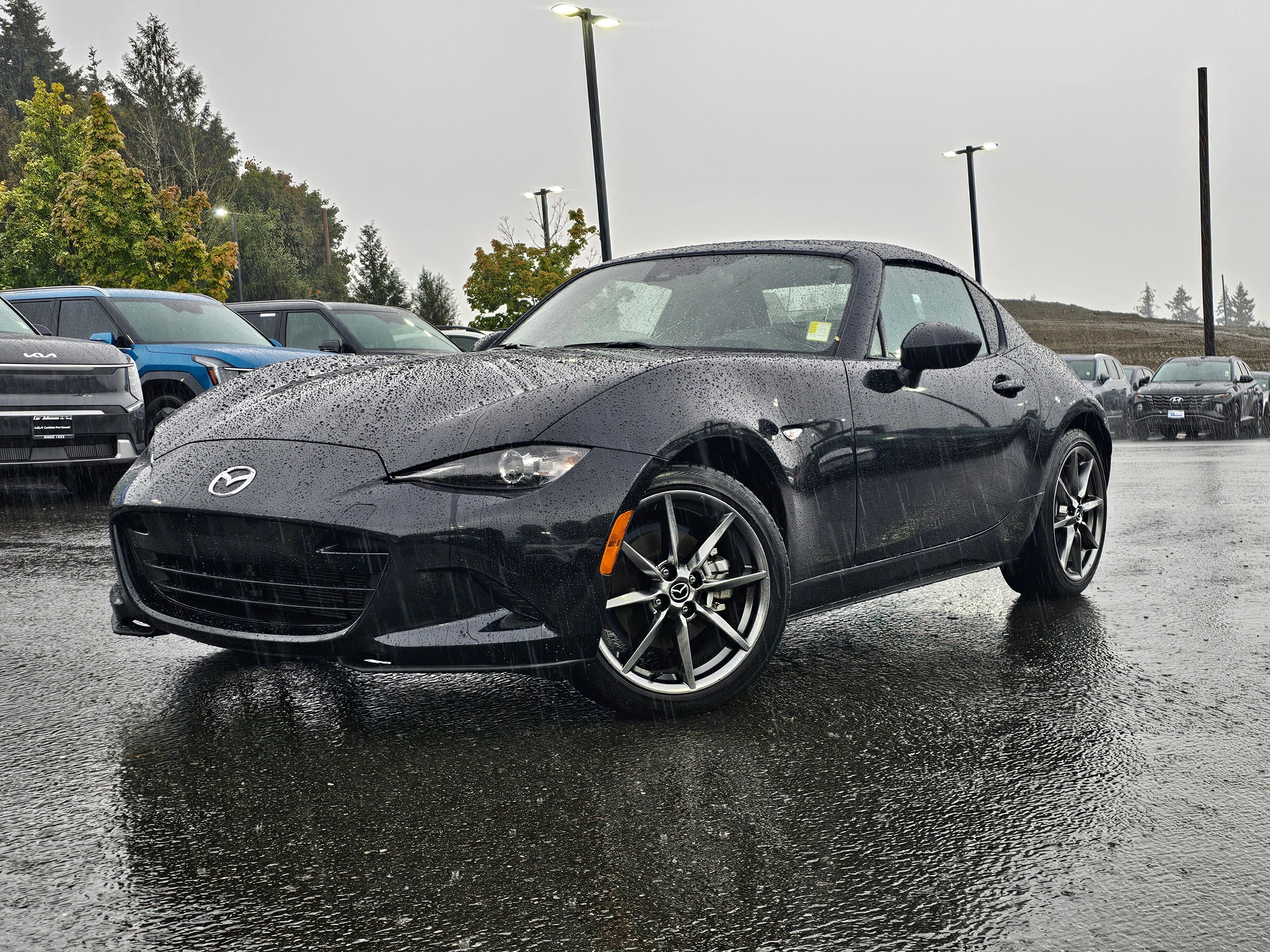  2021 Mazda MX-5 Miata RF Grand Touring RWD   