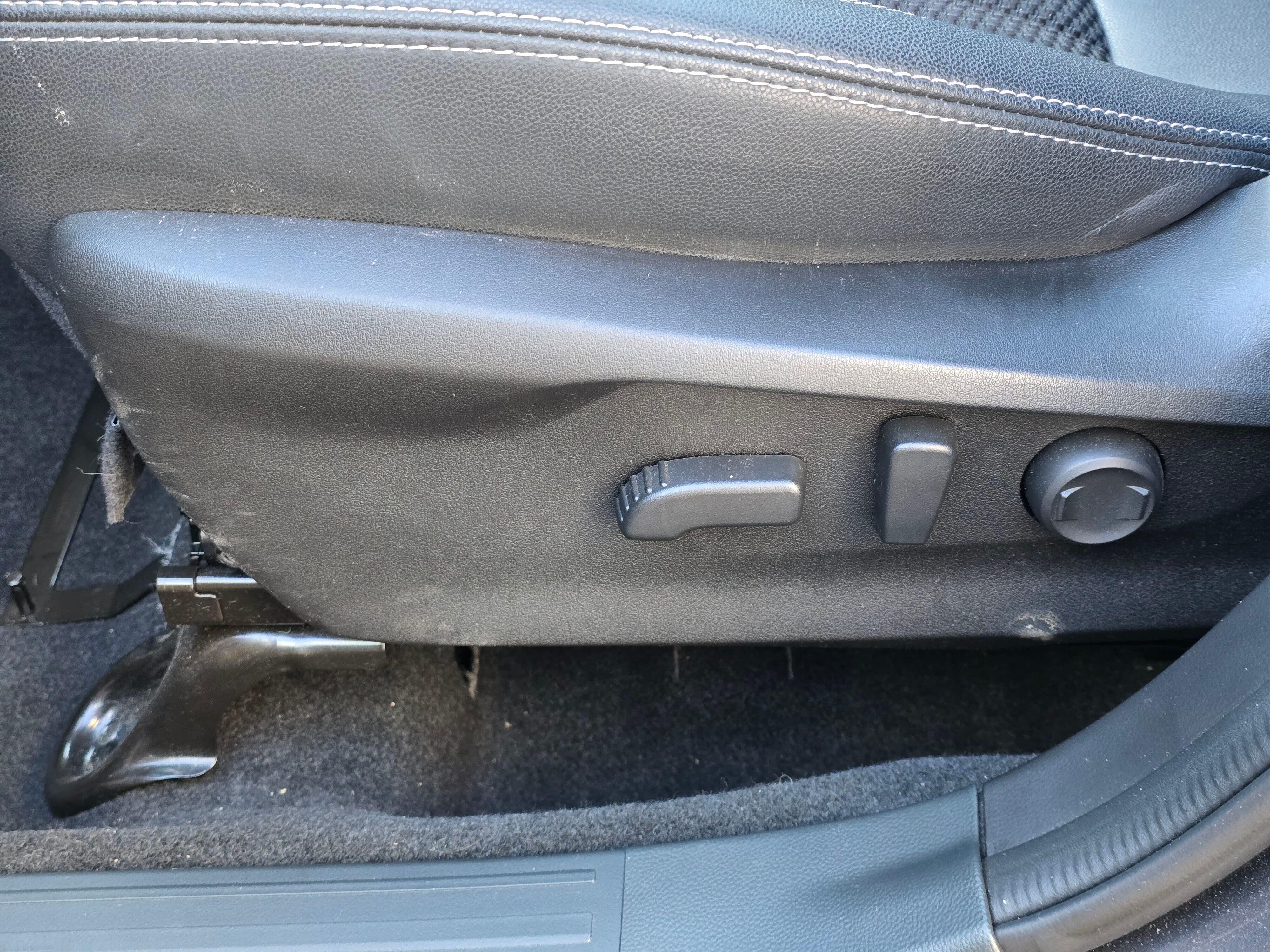 Used 2023 Gray Metallic Subaru Premium image 14