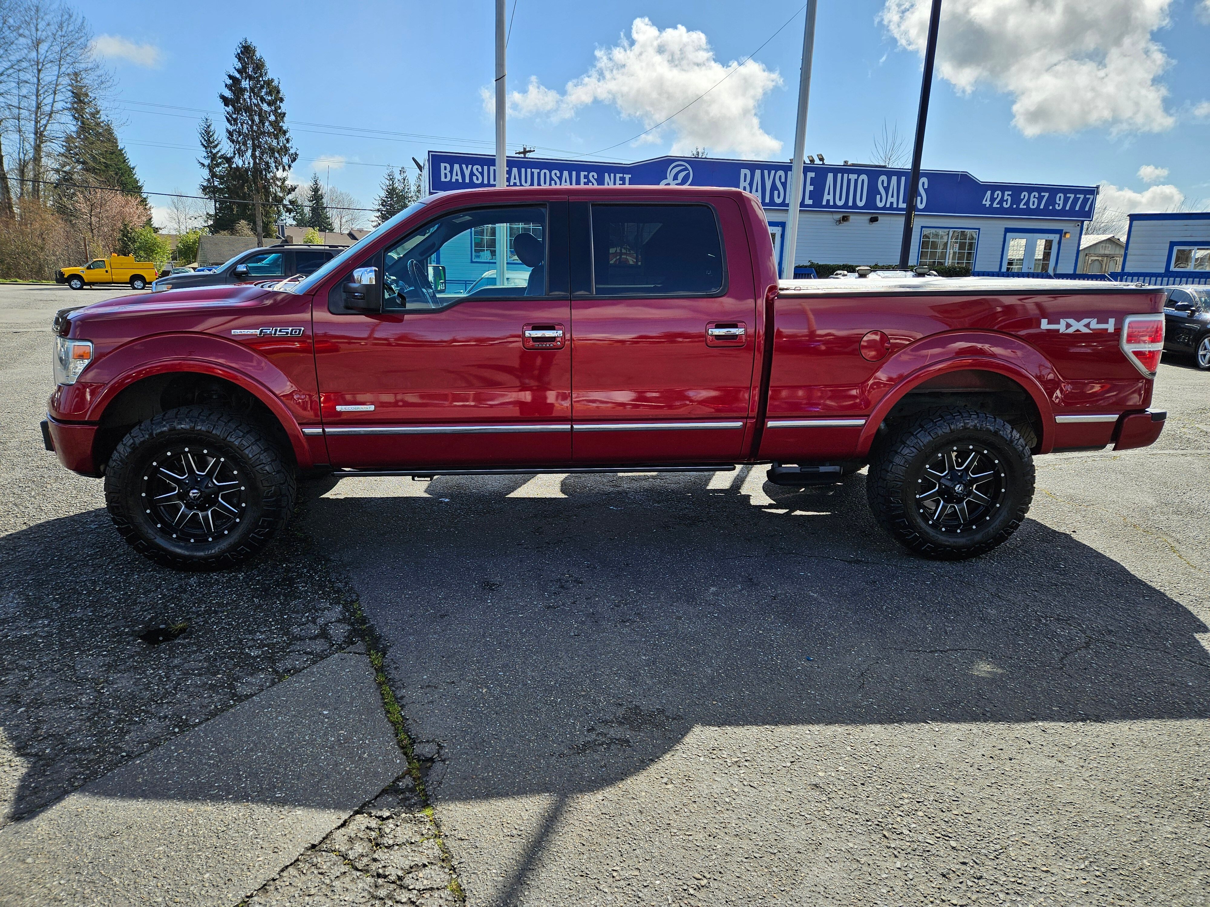 View vehicle photo 2