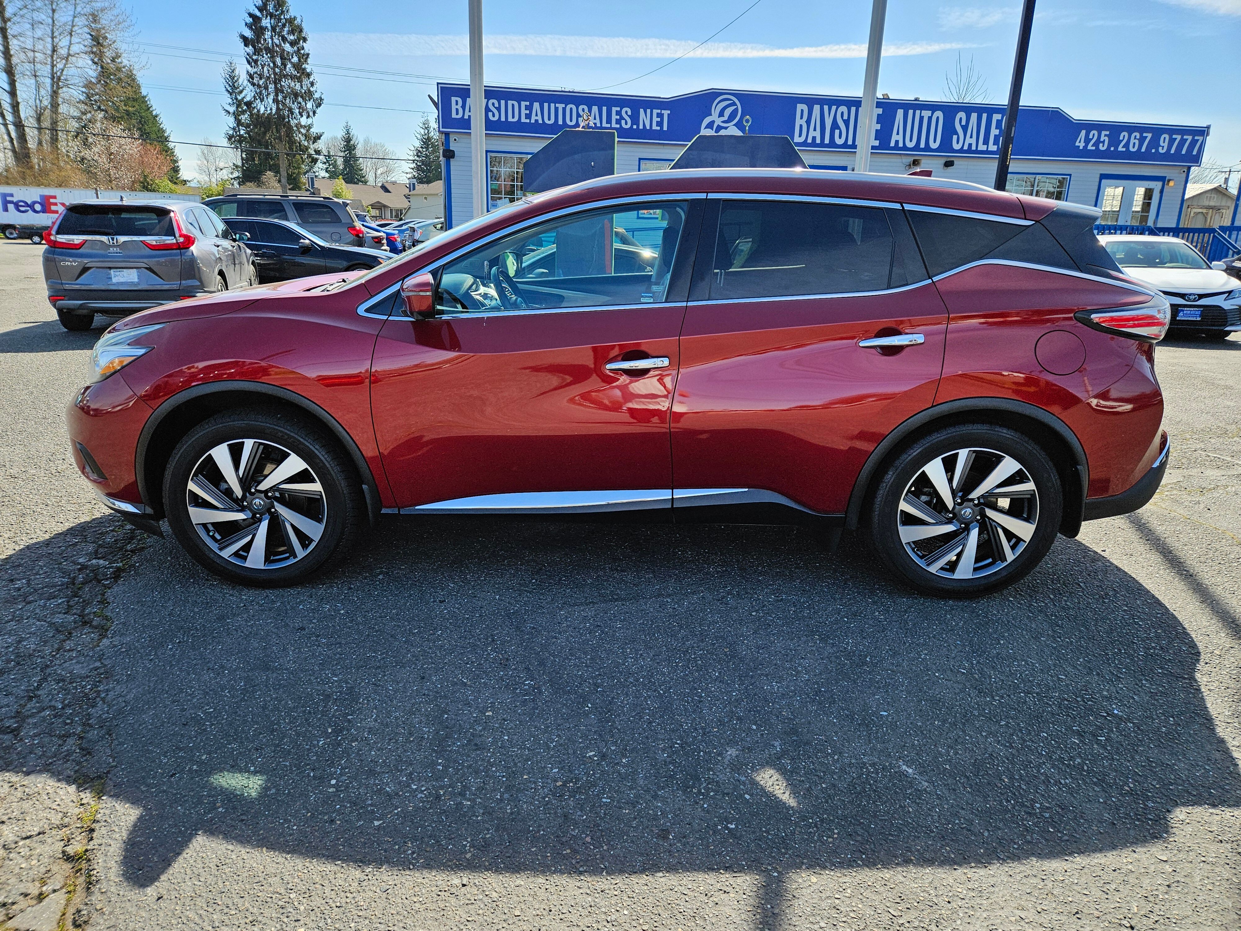 View vehicle photo 2