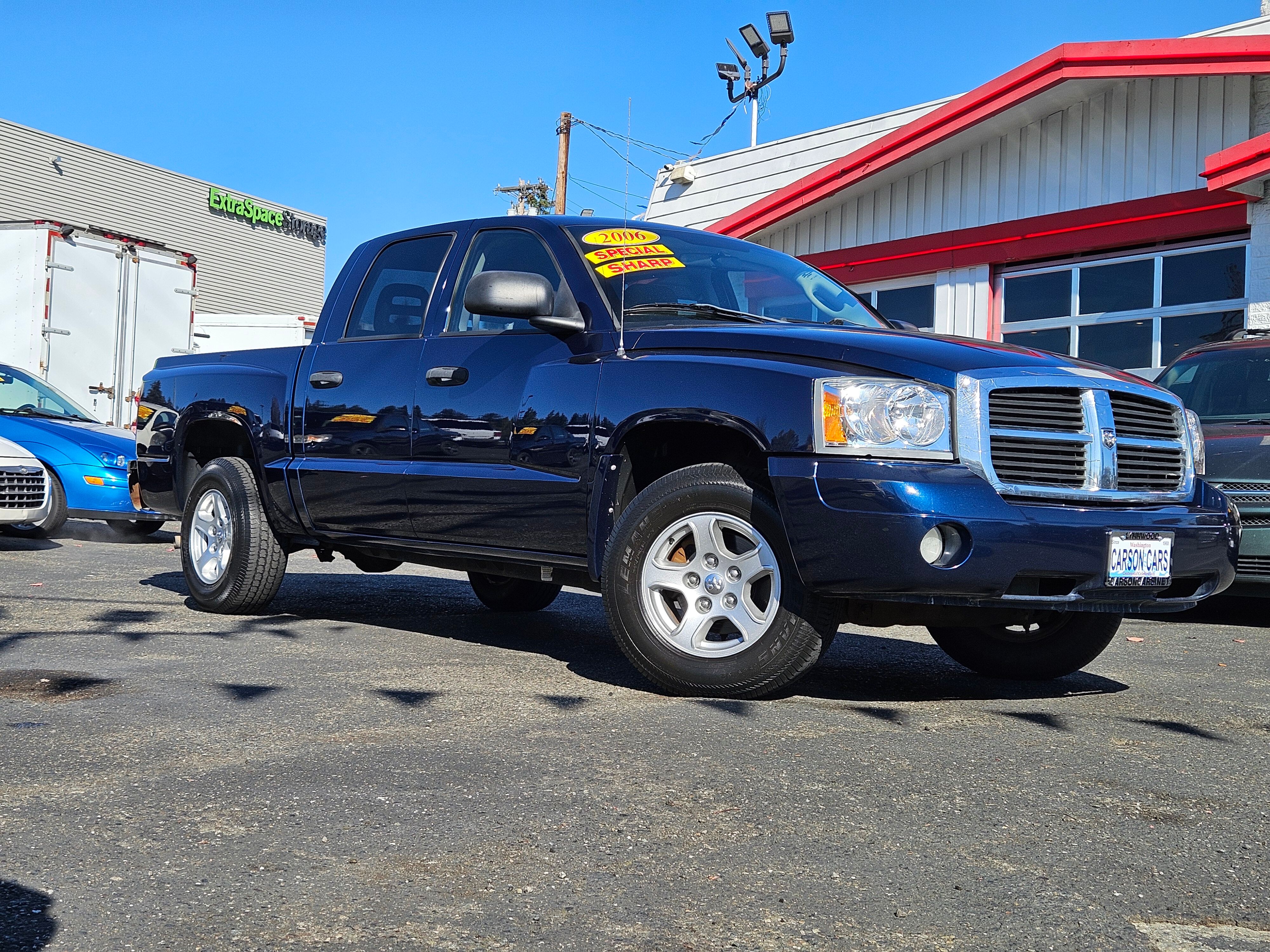 Patriot Blue Pearlcoat 2006 Dodge Dakota Pickup Truck Rear-Wheel Drive