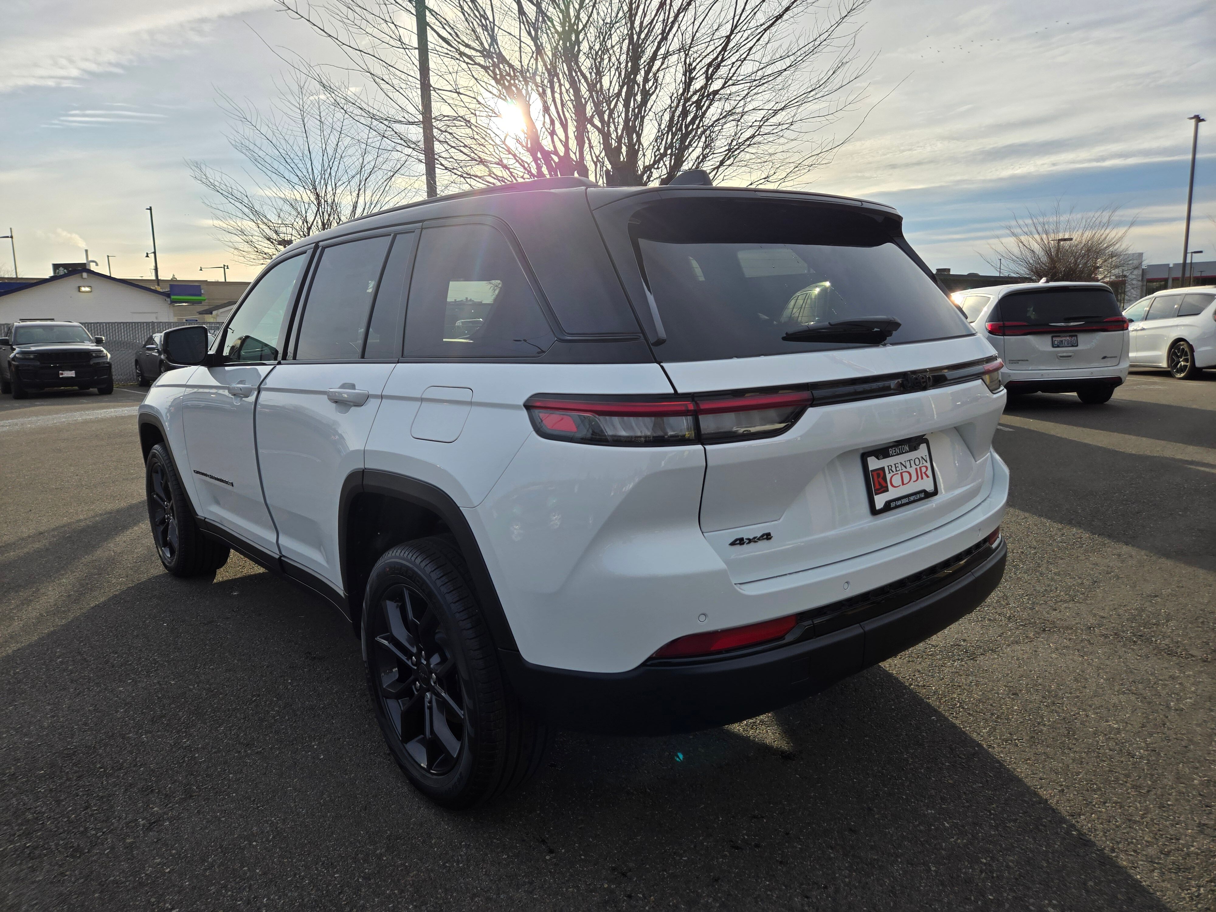 View vehicle photo 7