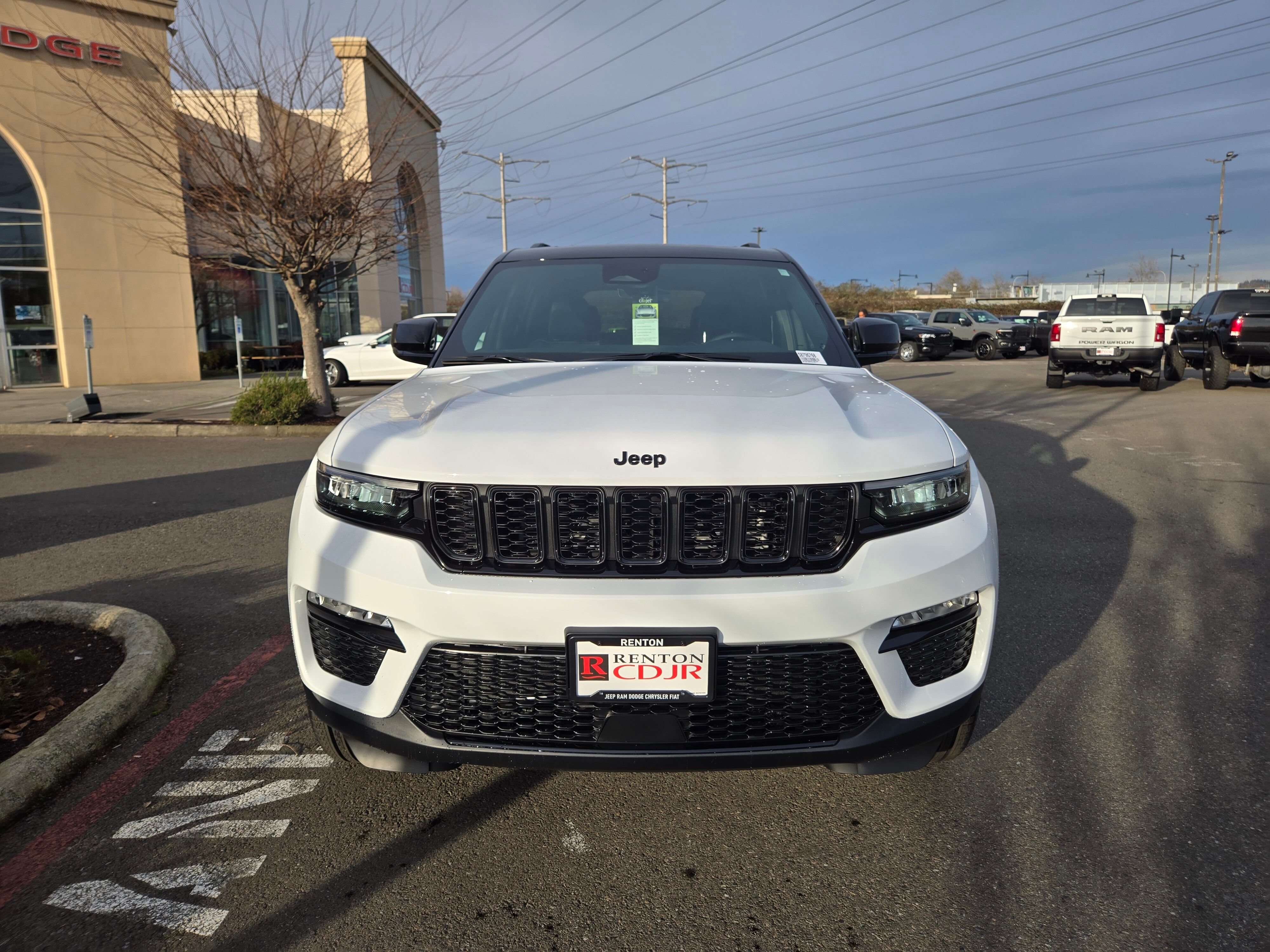 View vehicle photo 2