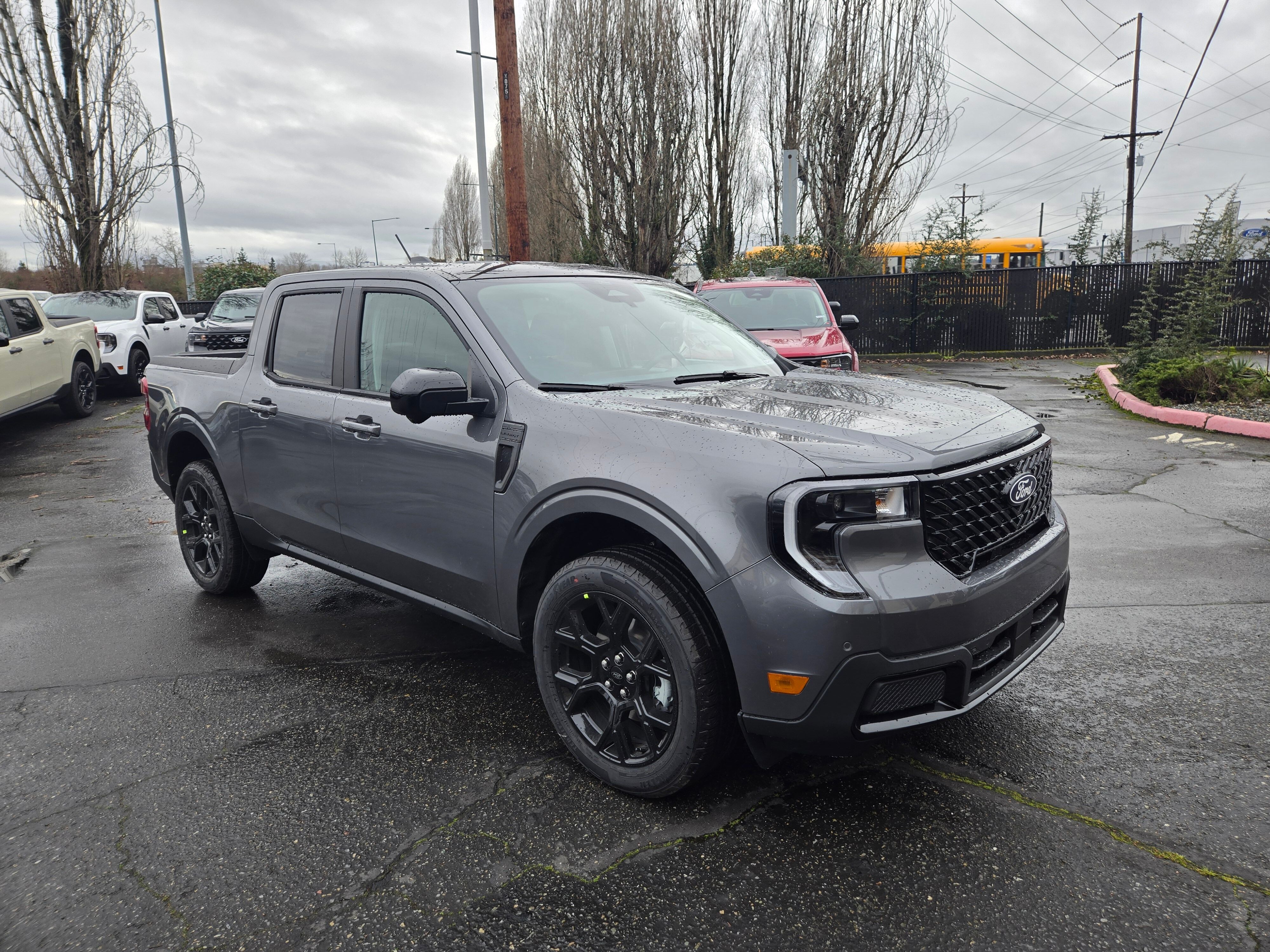 View vehicle photo 3