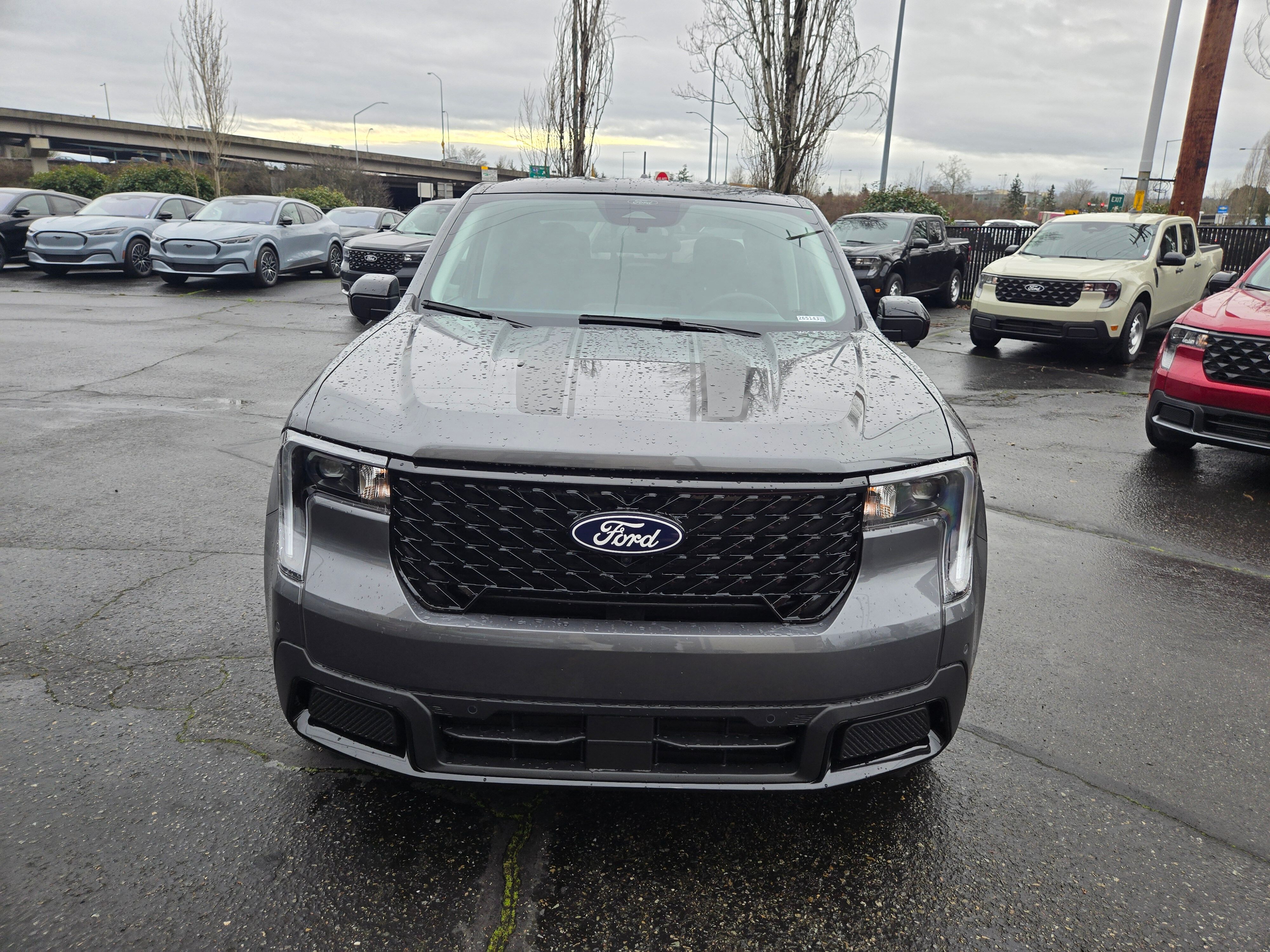 View vehicle photo 2