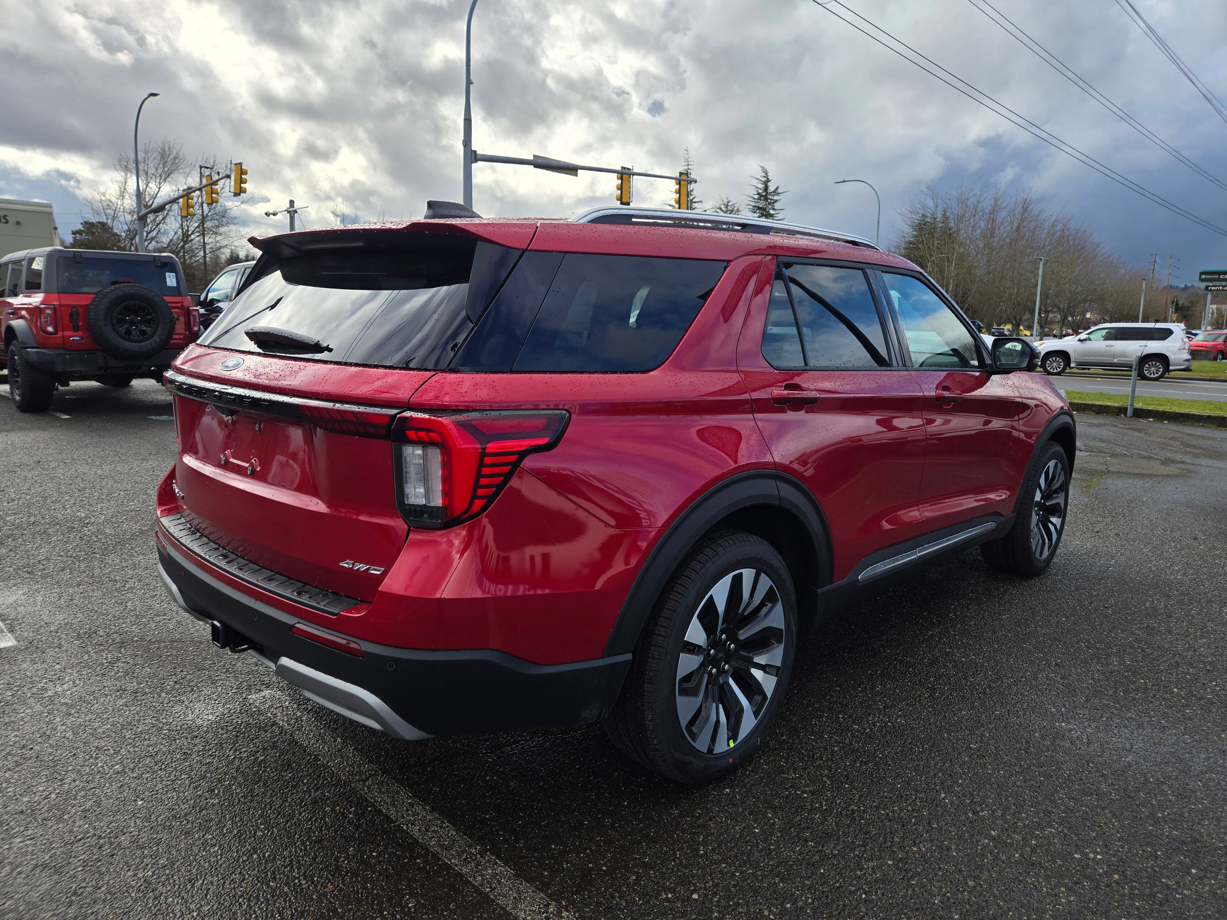 View vehicle photo 5