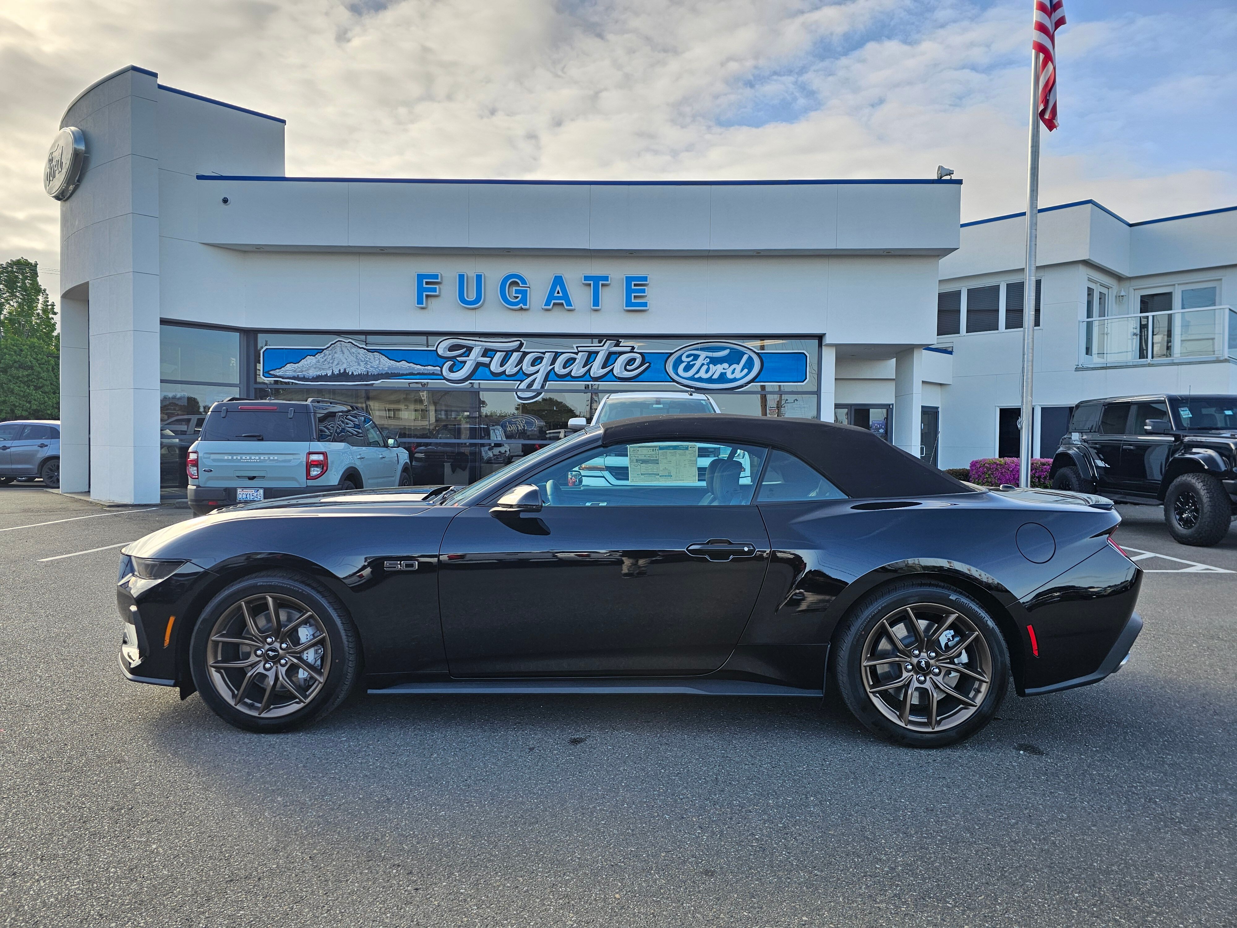 Shadow Black 2025 Ford Mustang Convertible Rear-Wheel Drive 6-Speed Manual