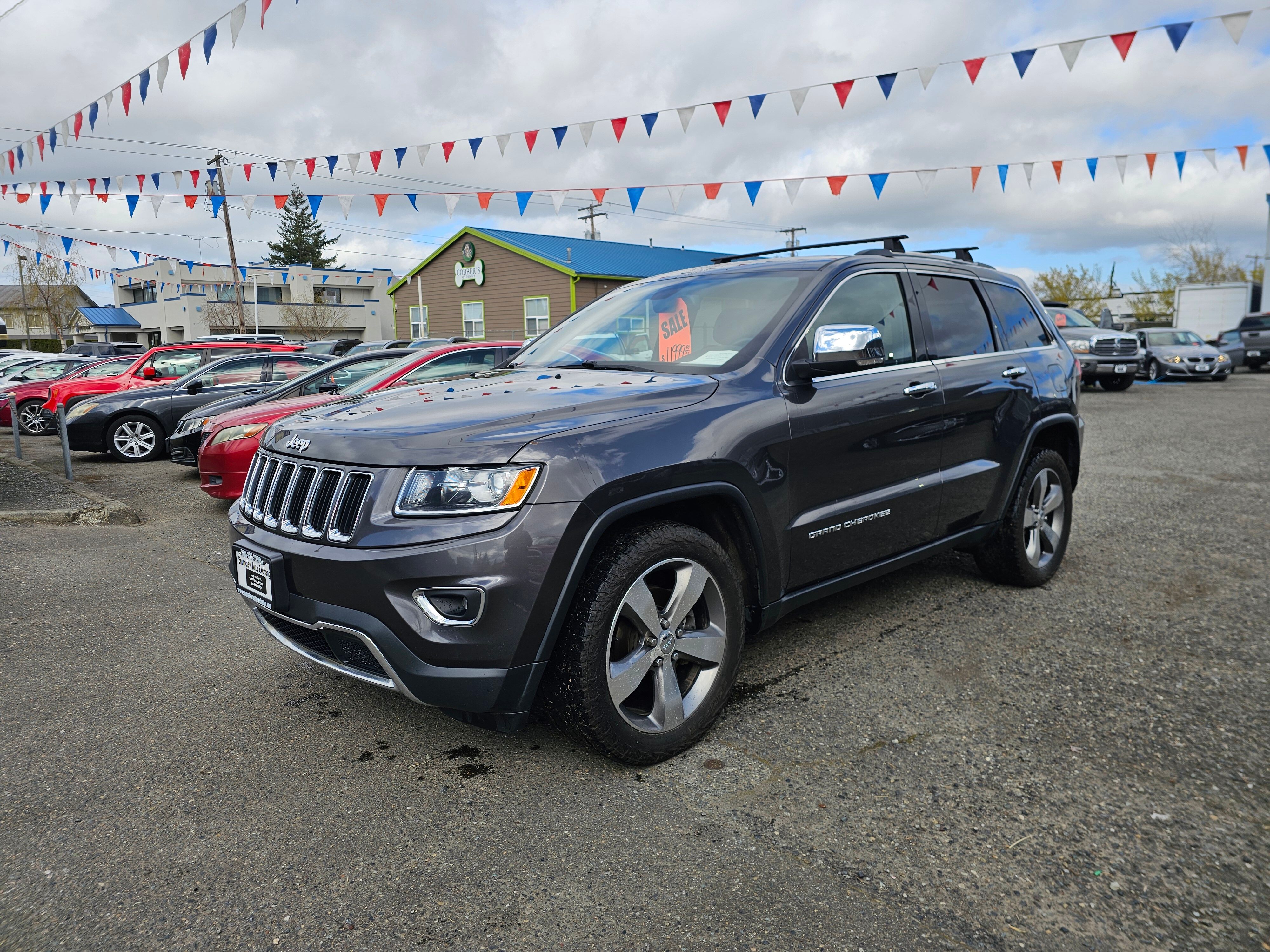 View vehicle photo 3