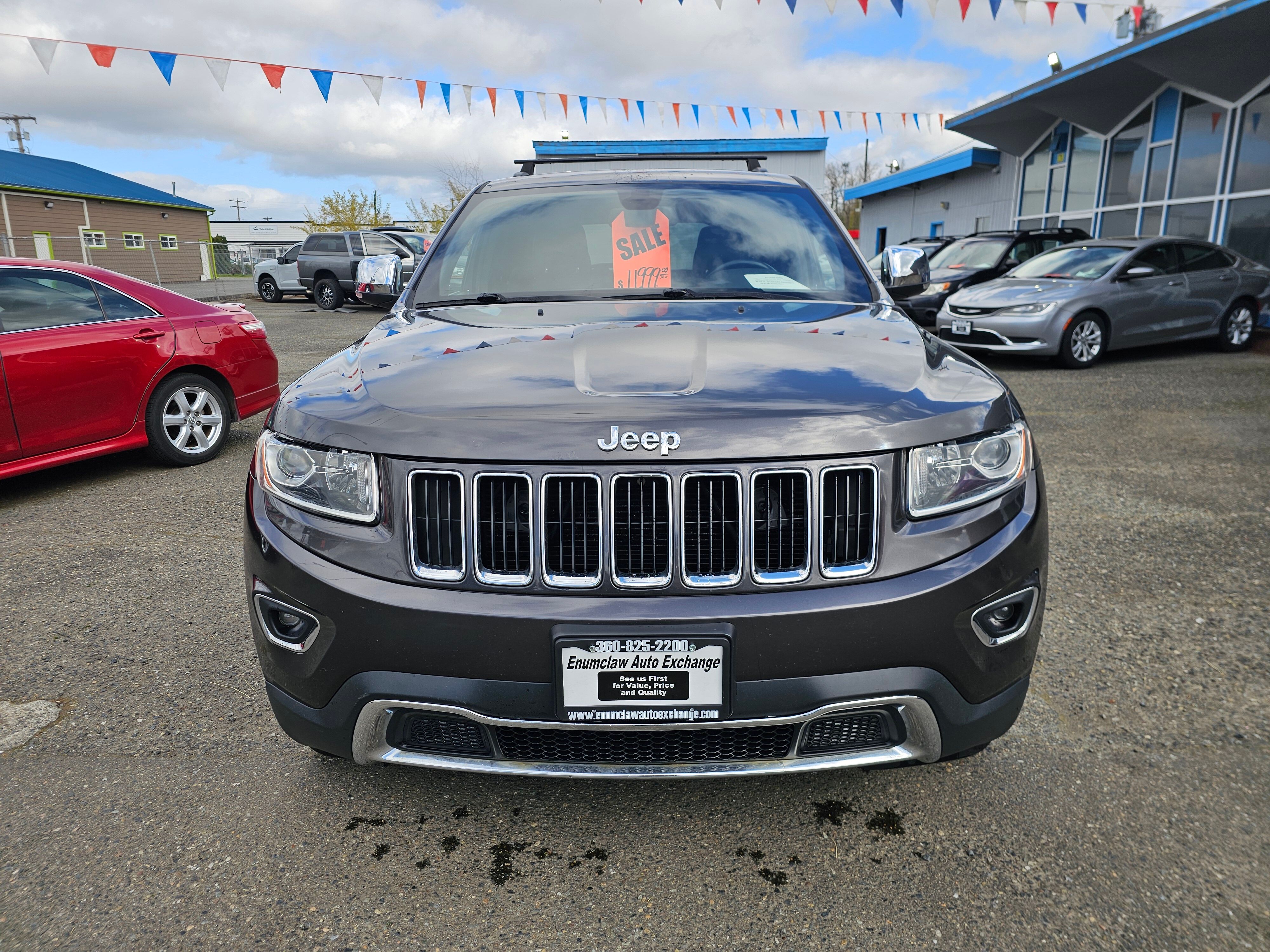 View vehicle photo 2