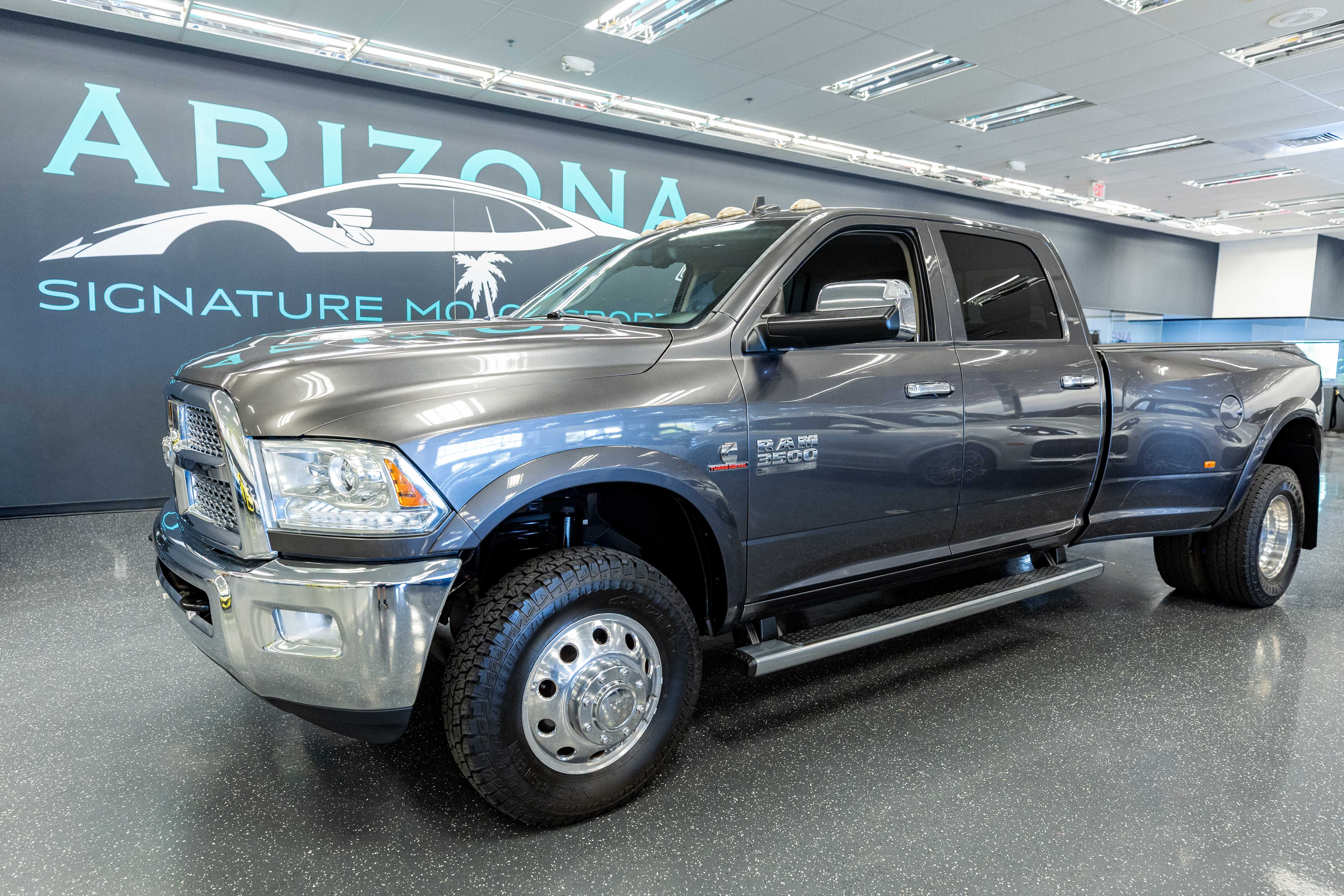 Granite Crystal Metallic Clear Coat/Bright Silver 2015 RAM 3500 Laramie Crew Cab LB DRW 4WD Pickup Truck Four-Wheel Drive 6-Speed Automatic