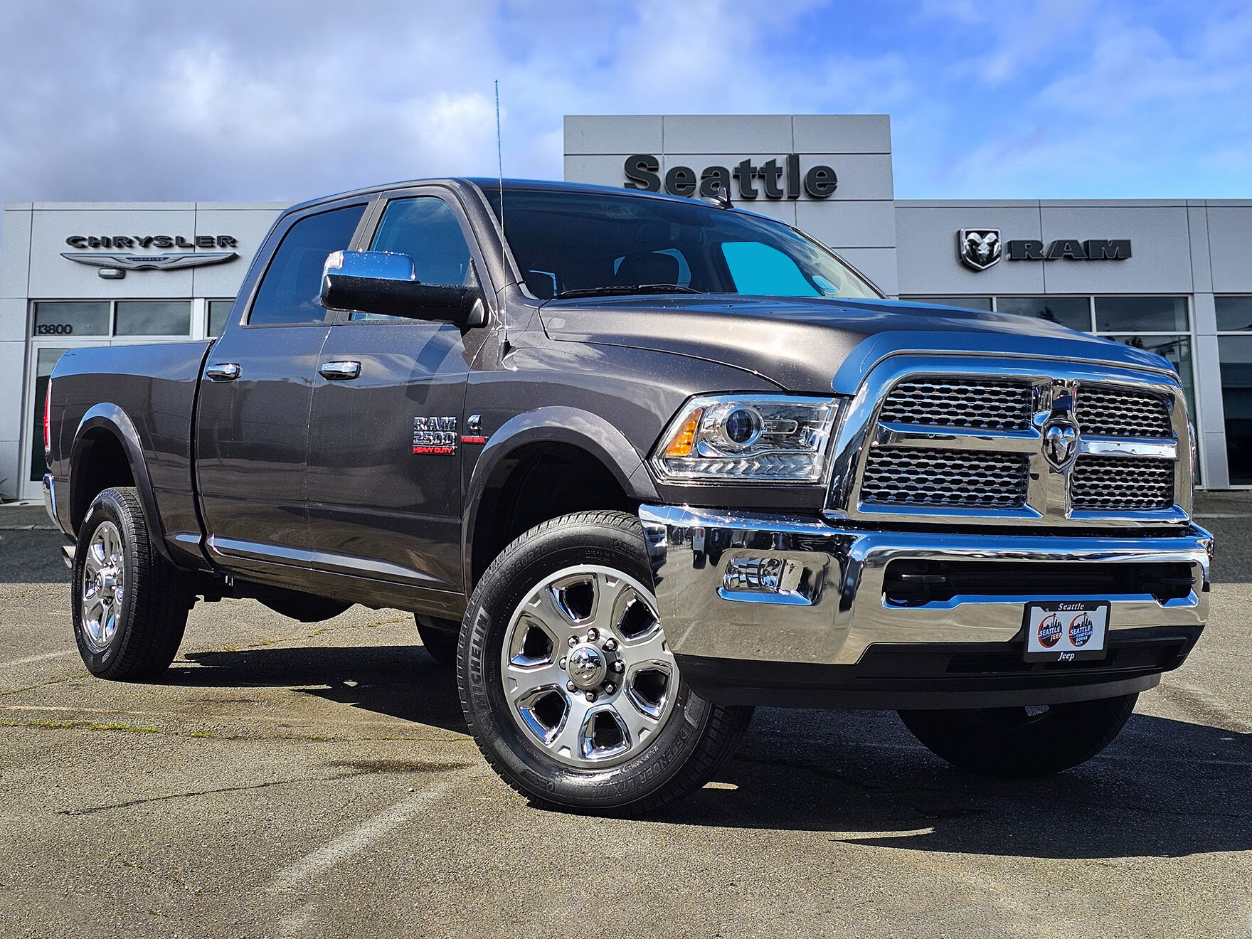 2014 RAM 2500 Laramie Crew Cab 4WD