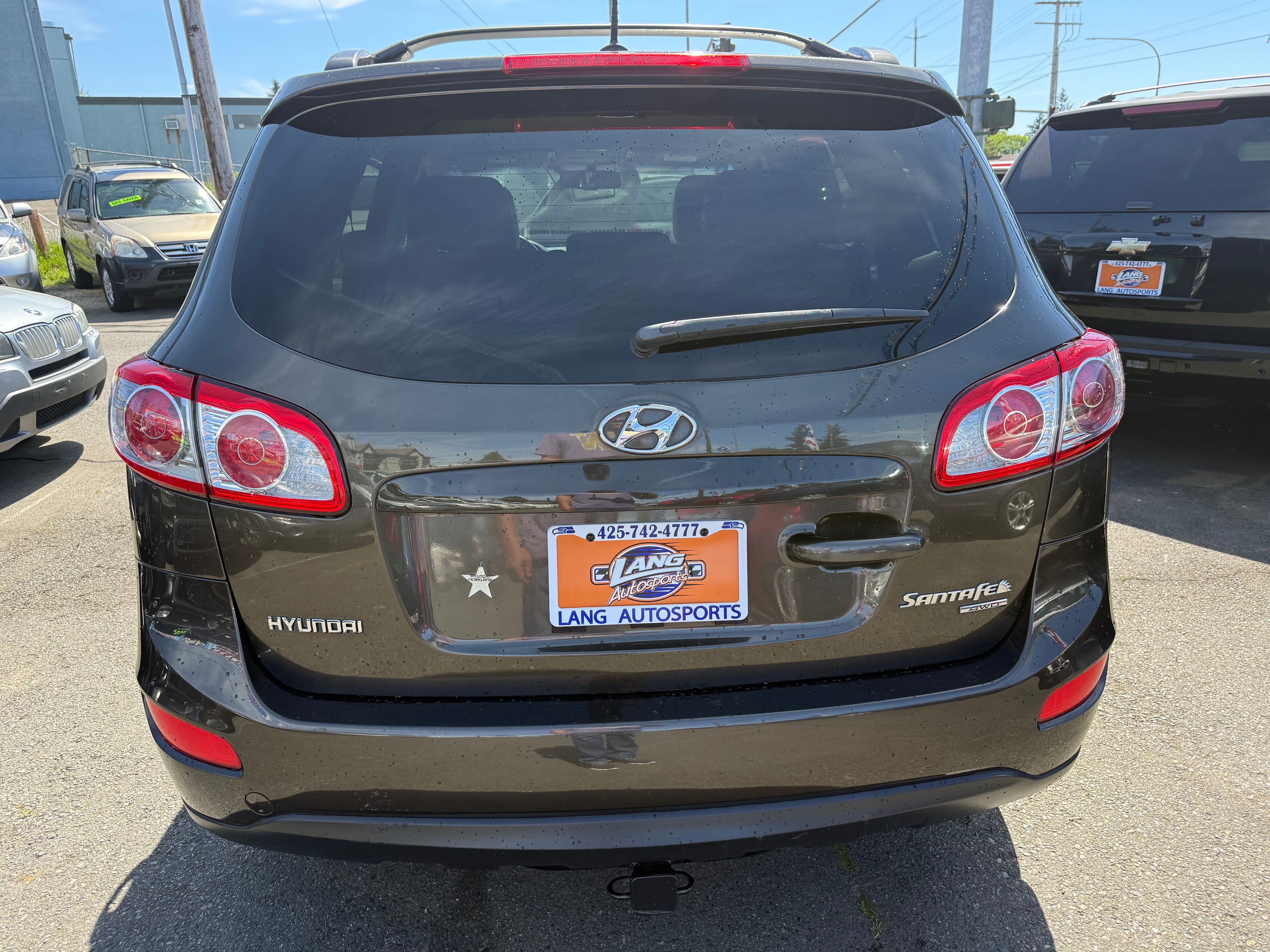 View vehicle photo 6