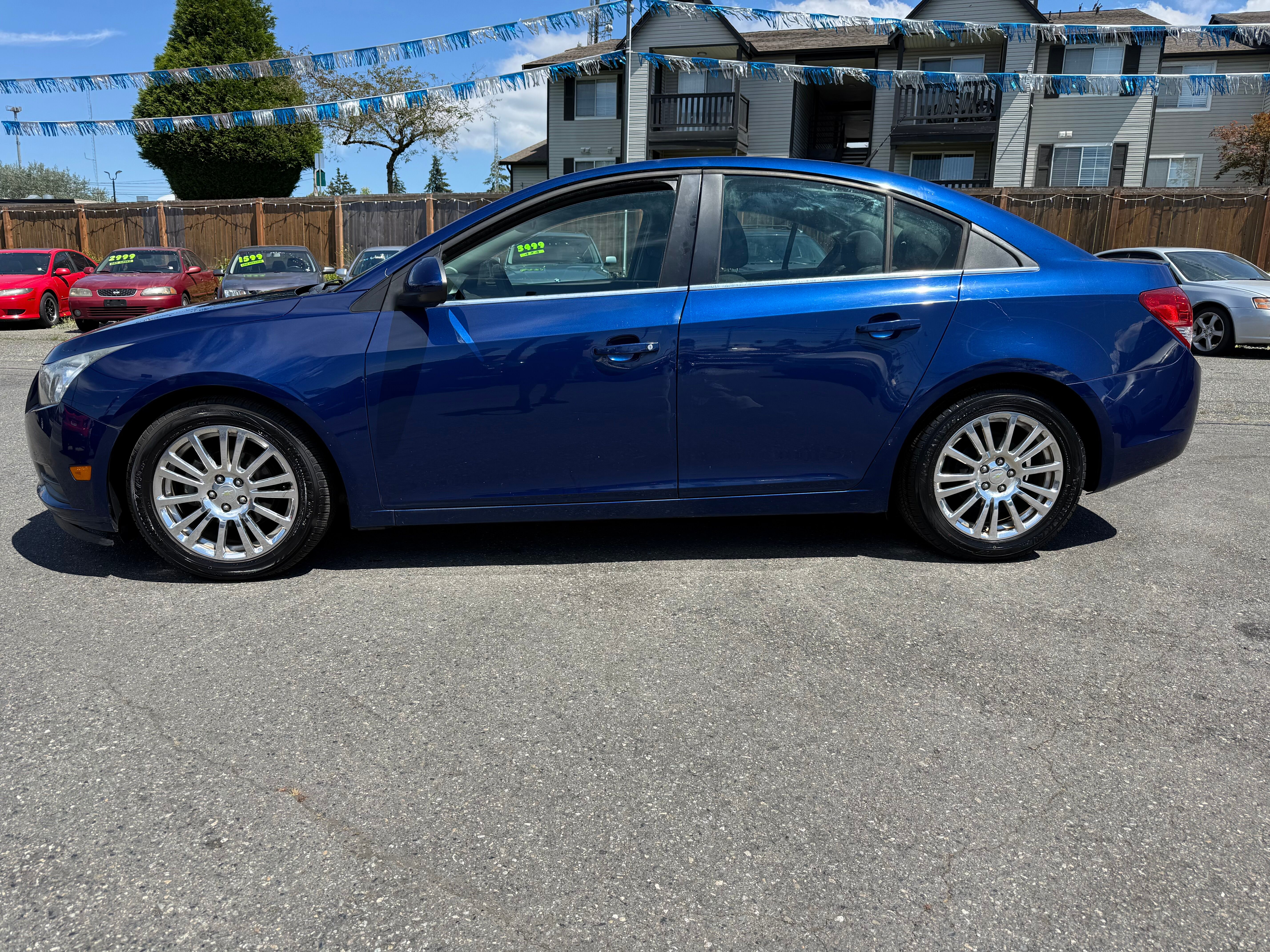 View vehicle photo 2