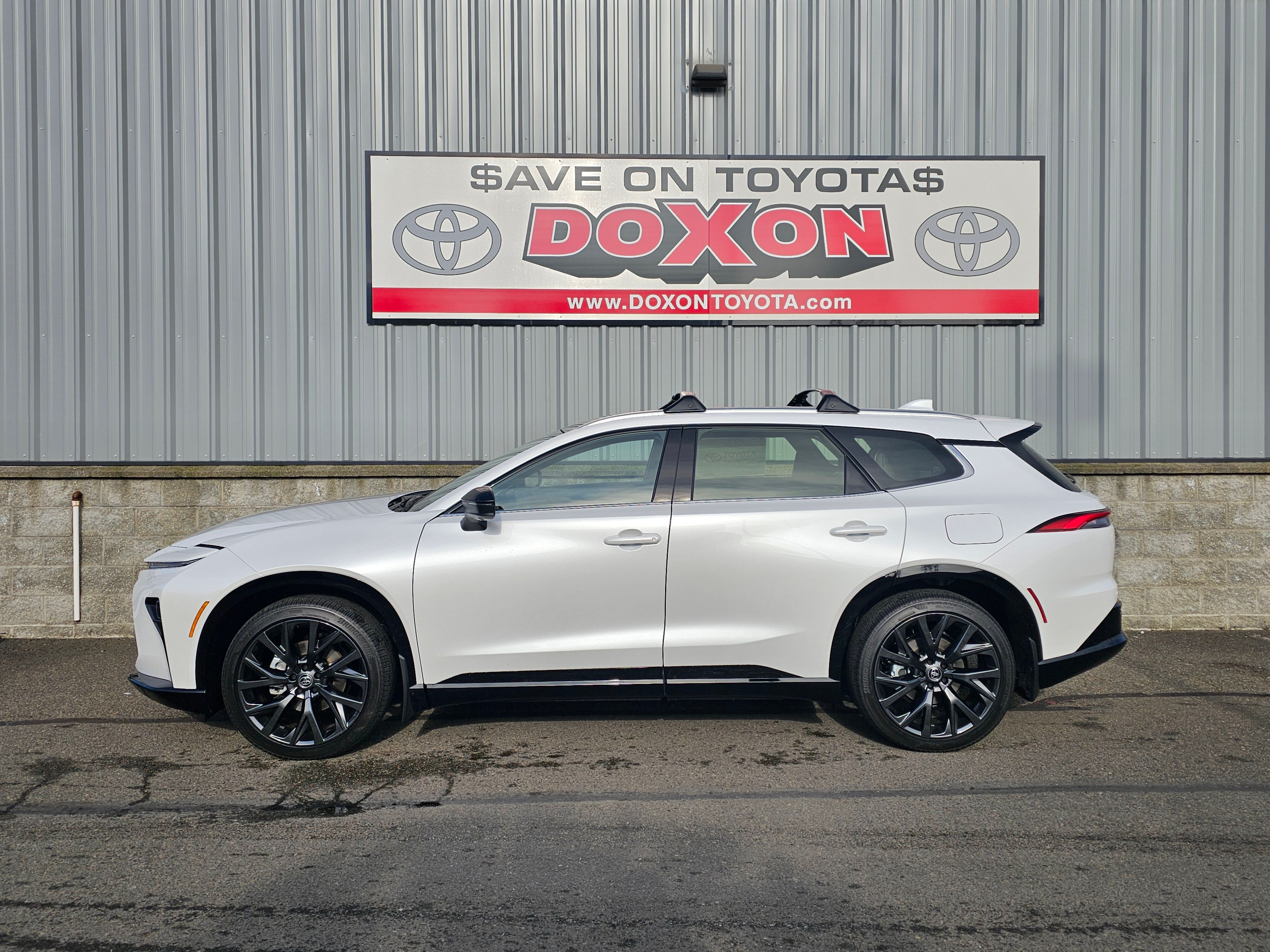 2025 Toyota Crown Signia Limited AWD