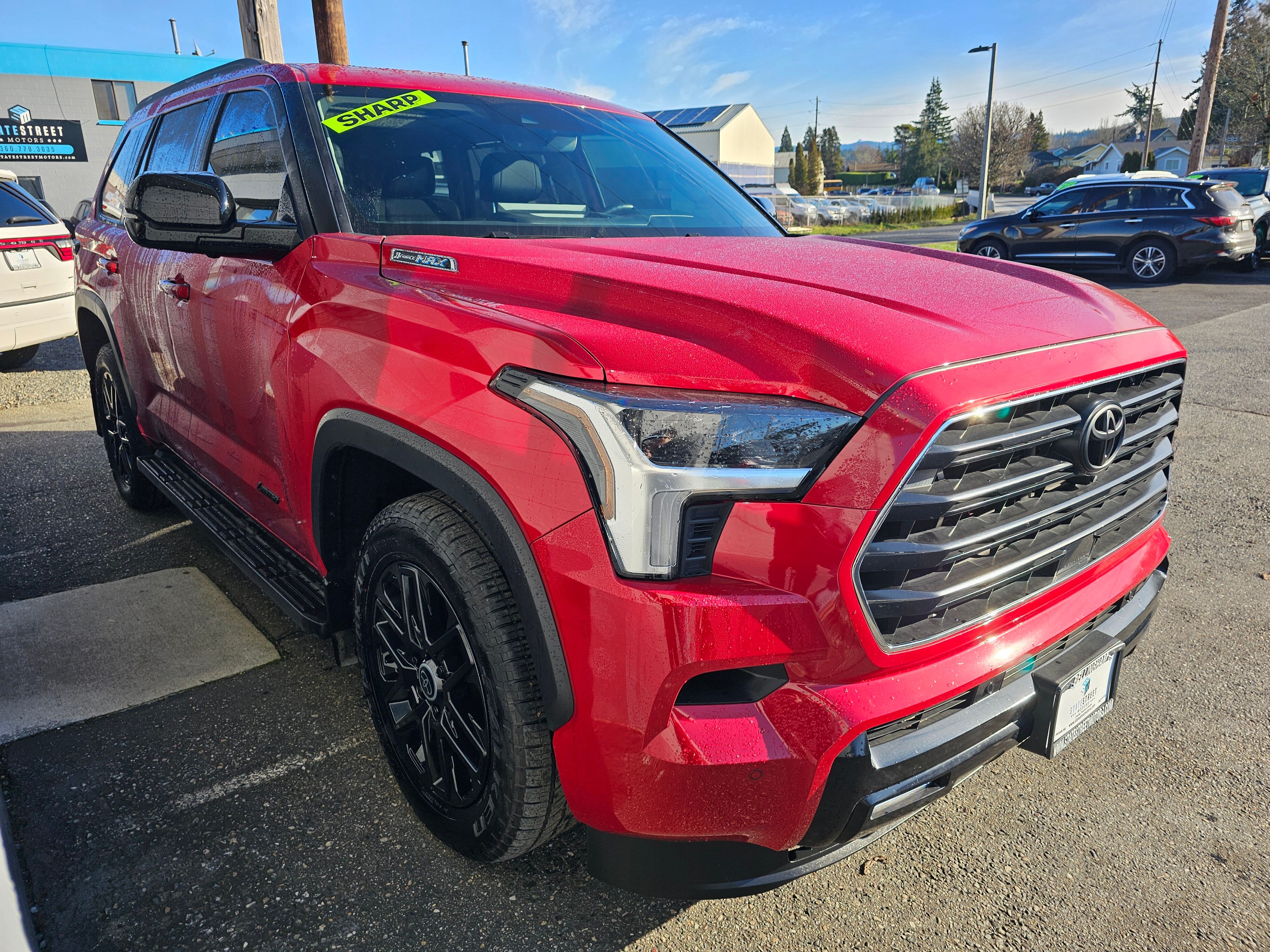 View vehicle photo 6