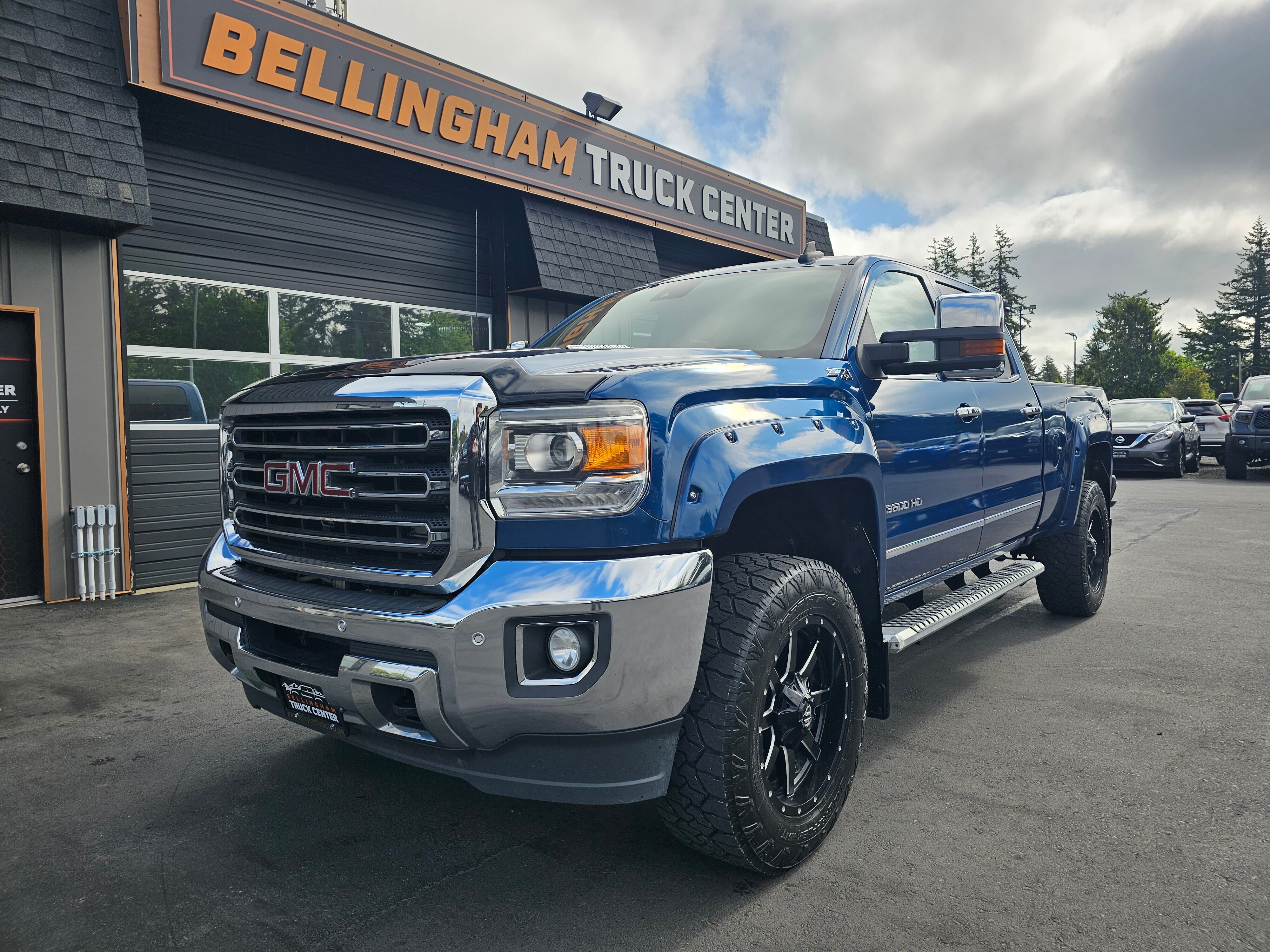 Cobalt Blue Metallic 2015 GMC Sierra 3500HD SLT Crew Cab 4WD Pickup Truck Four-Wheel Drive 6-Speed Automatic