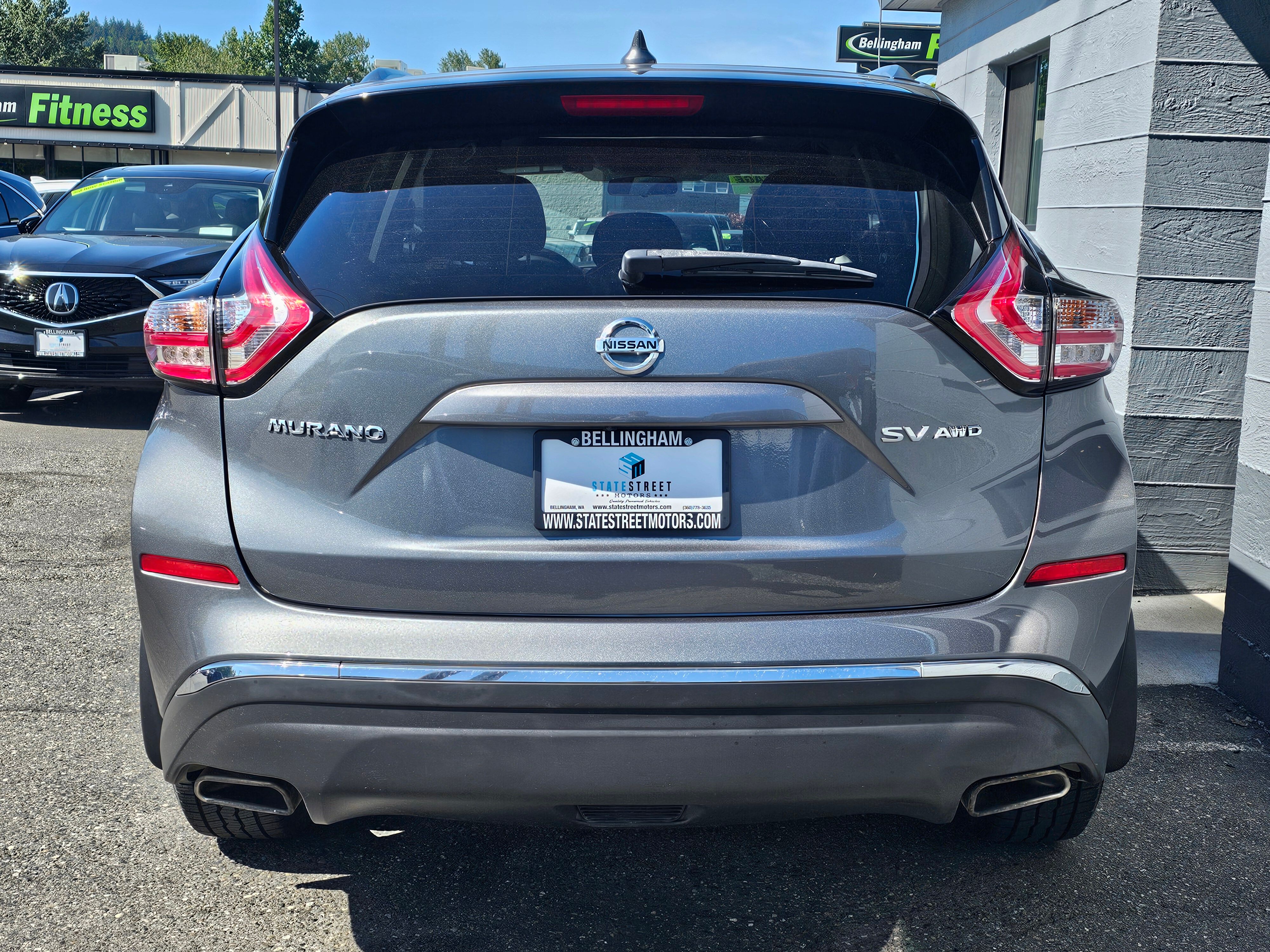 View vehicle photo 4