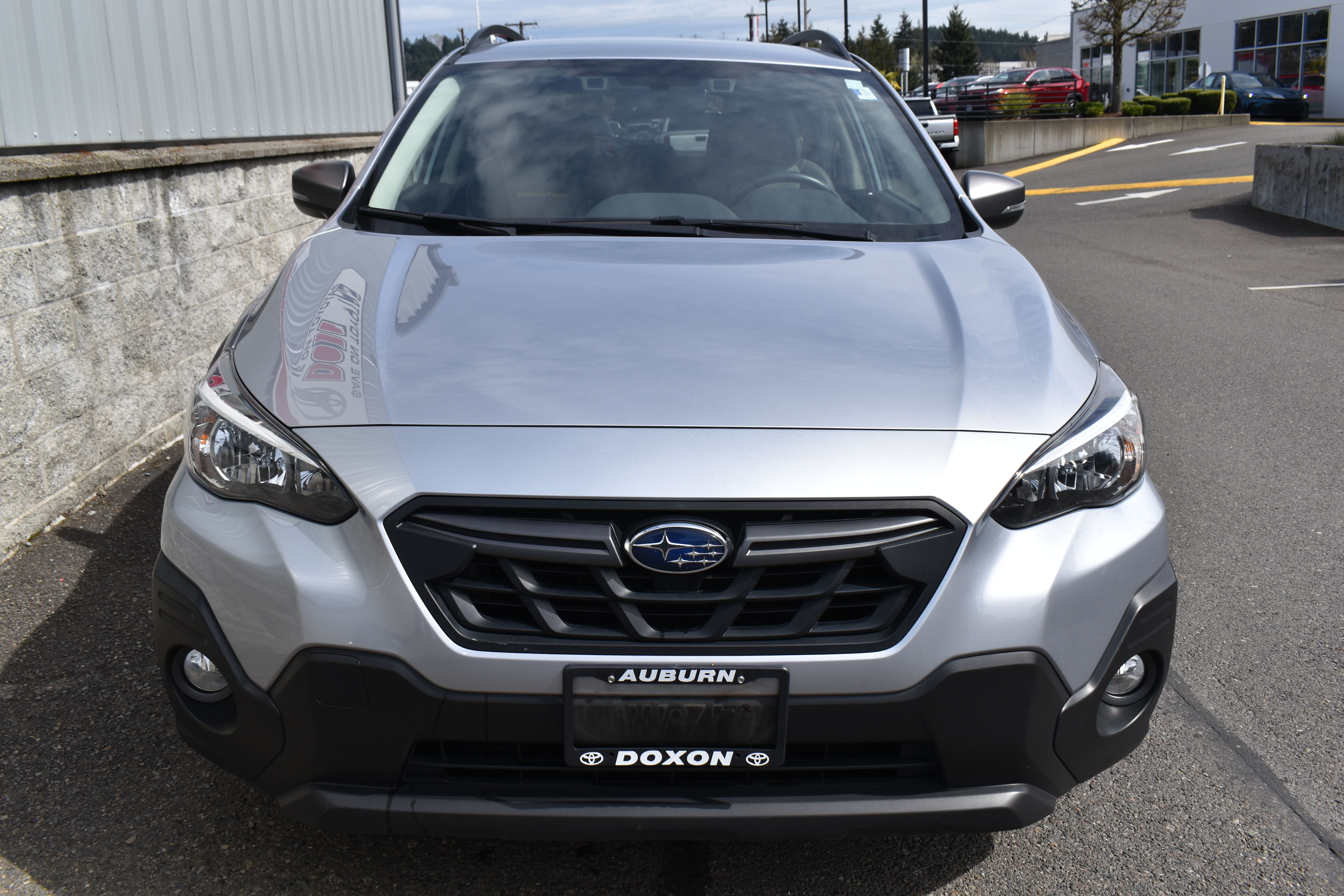 View vehicle photo 2