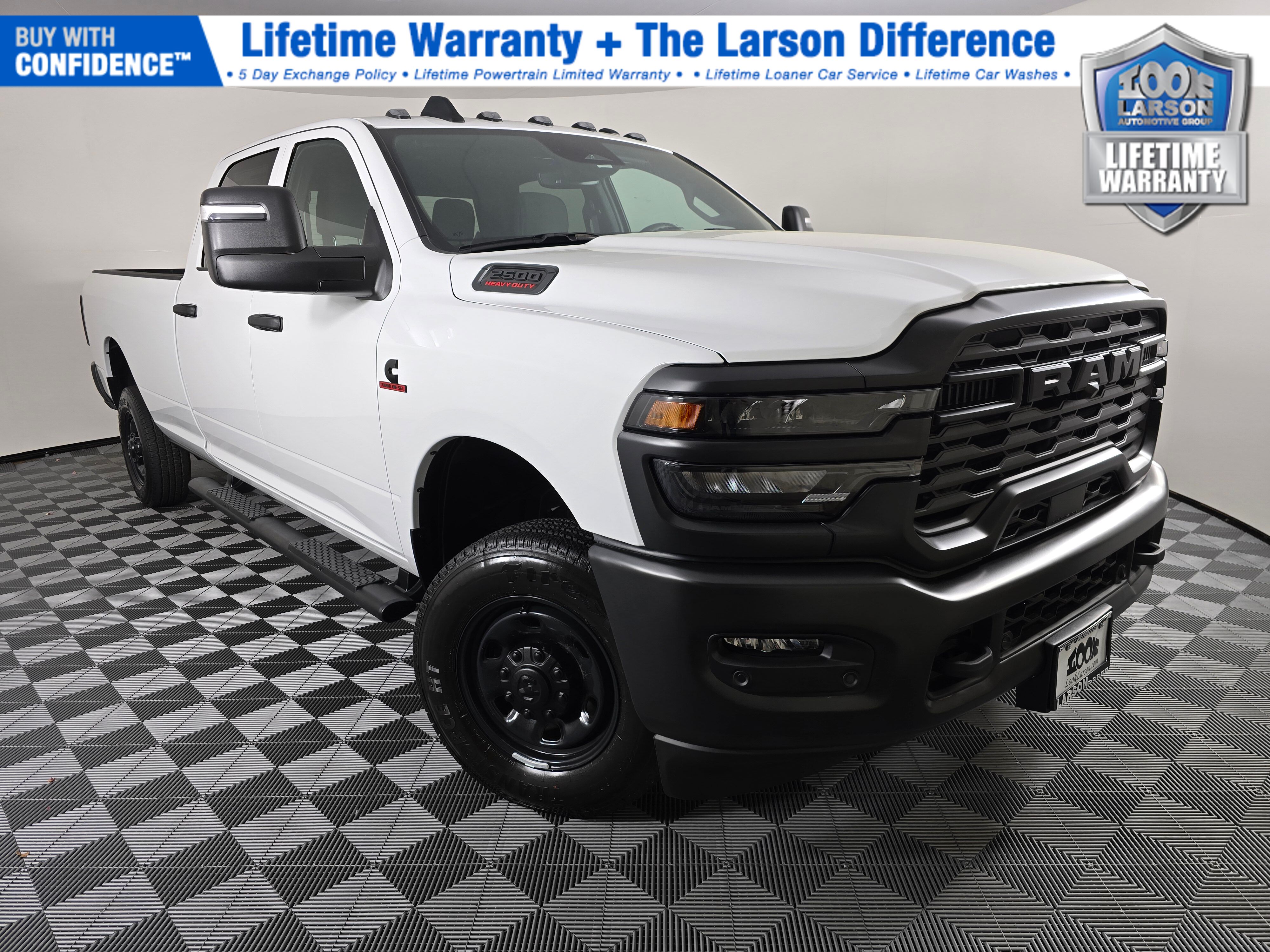 2025 RAM 2500 Tradesman Crew Cab LB 4WD