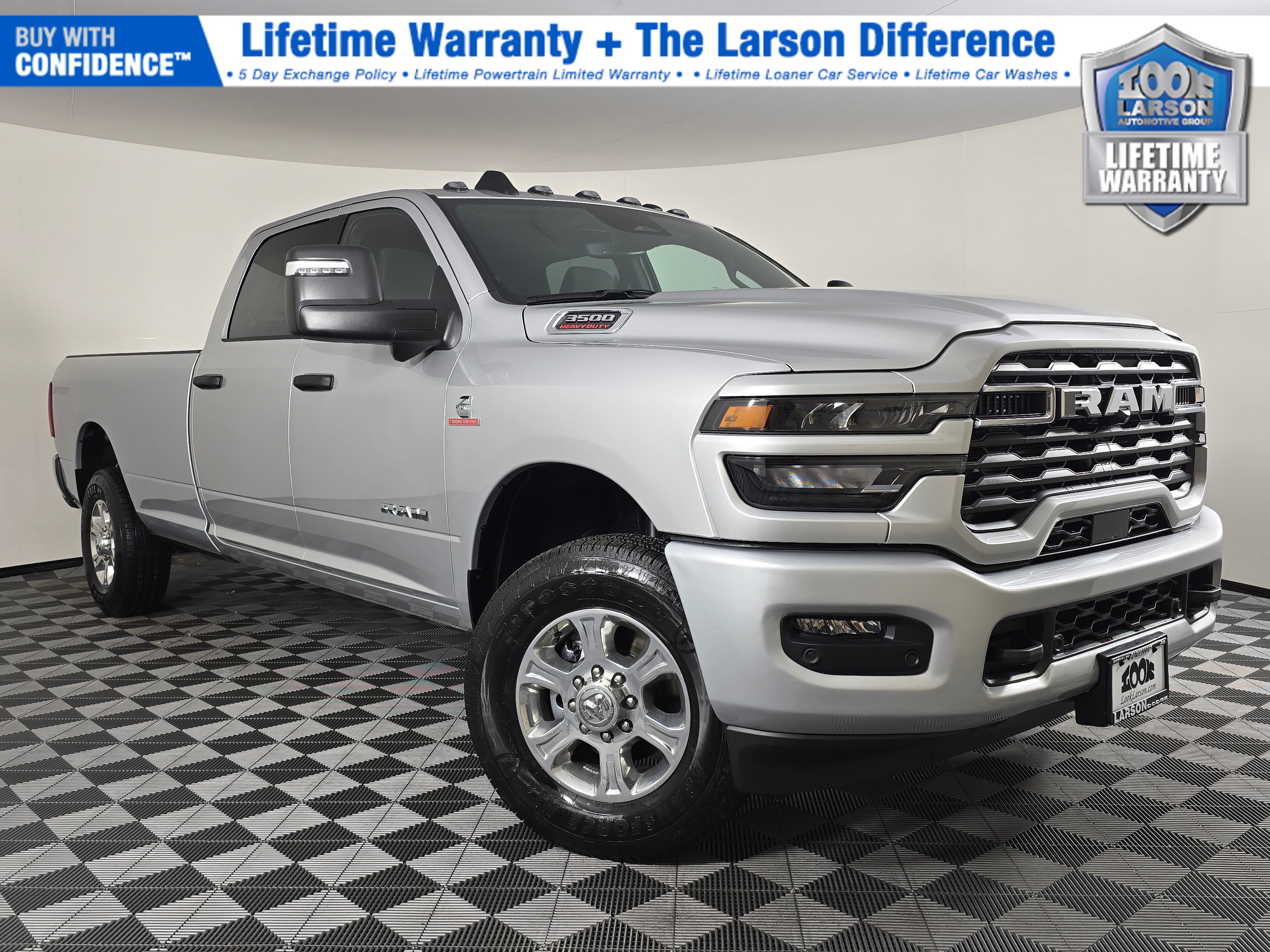2026 RAM 3500 Big Horn Crew Cab LB 4WD