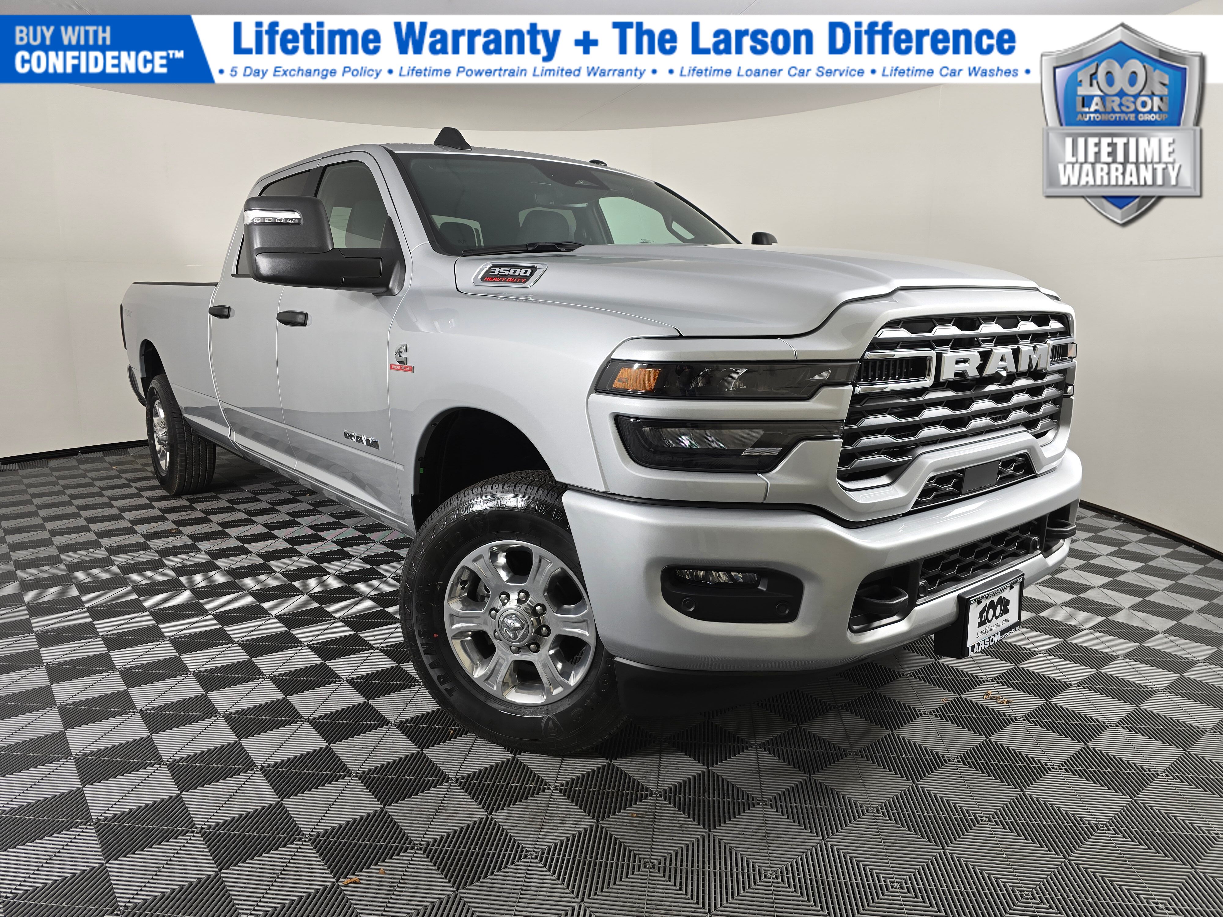 2026 RAM 3500 Big Horn Crew Cab LB 4WD
