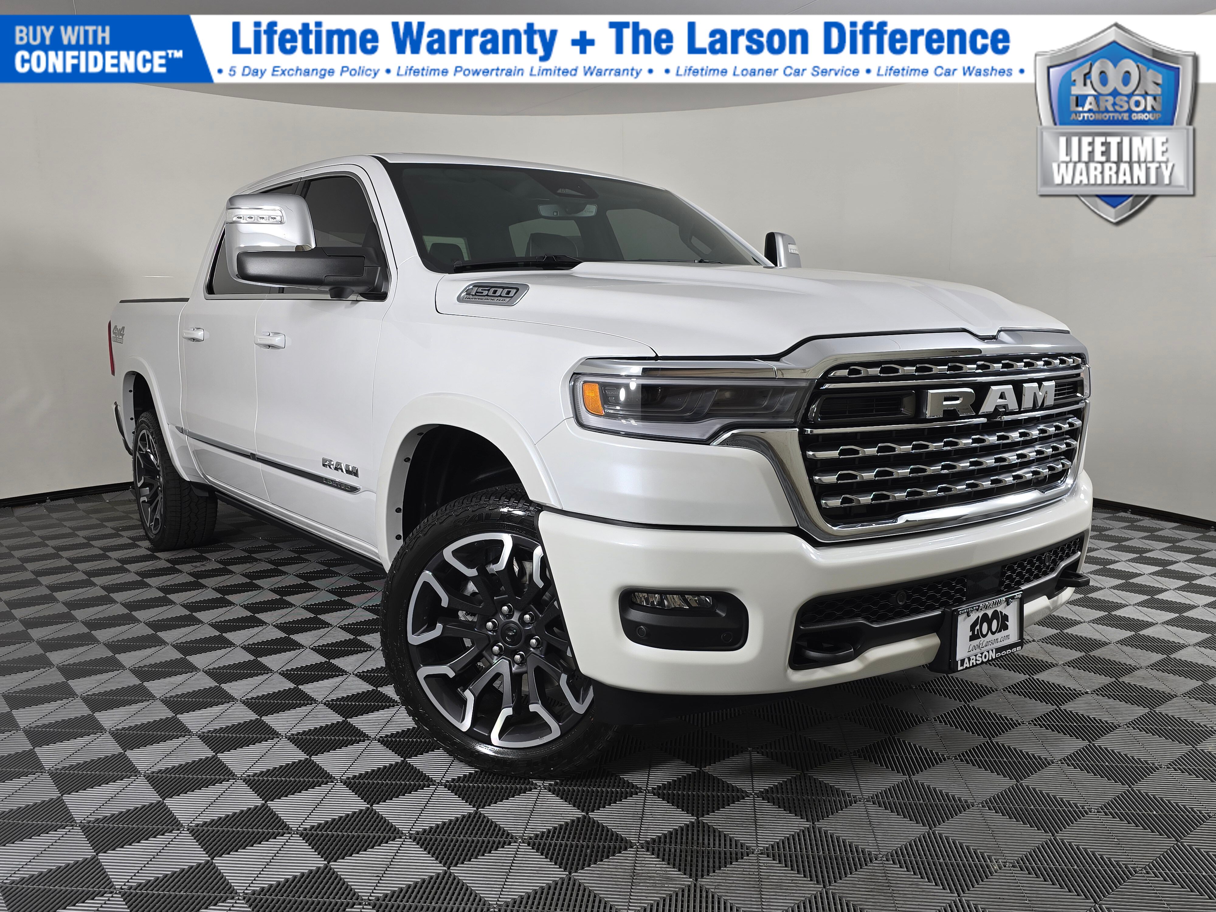 2026 RAM 1500 Limited Crew Cab 4WD