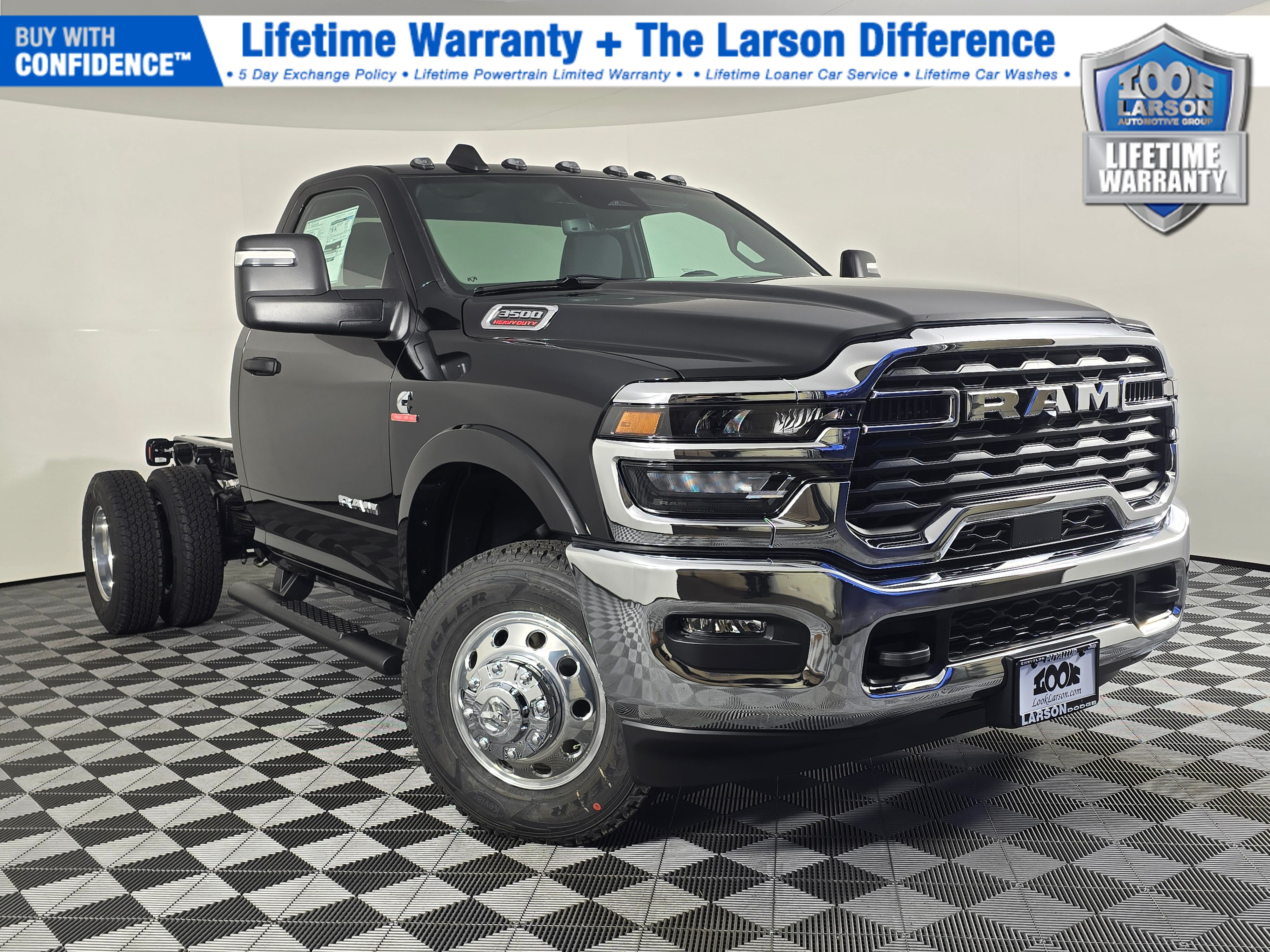 2026 RAM 3500 Chassis Tradesman Regular Cab DRW 4WD