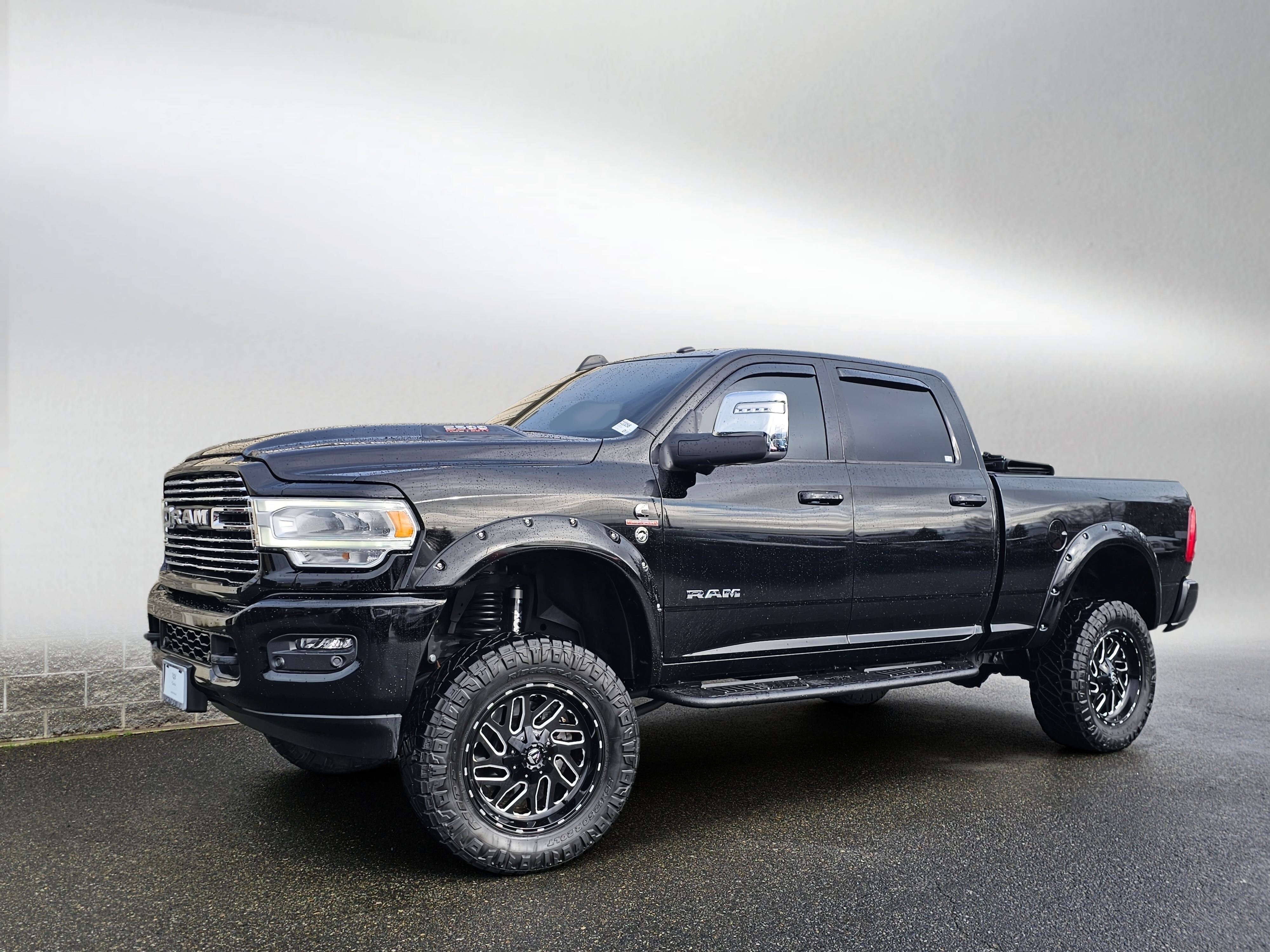 2023 RAM 2500 Laramie Crew Cab 4WD
