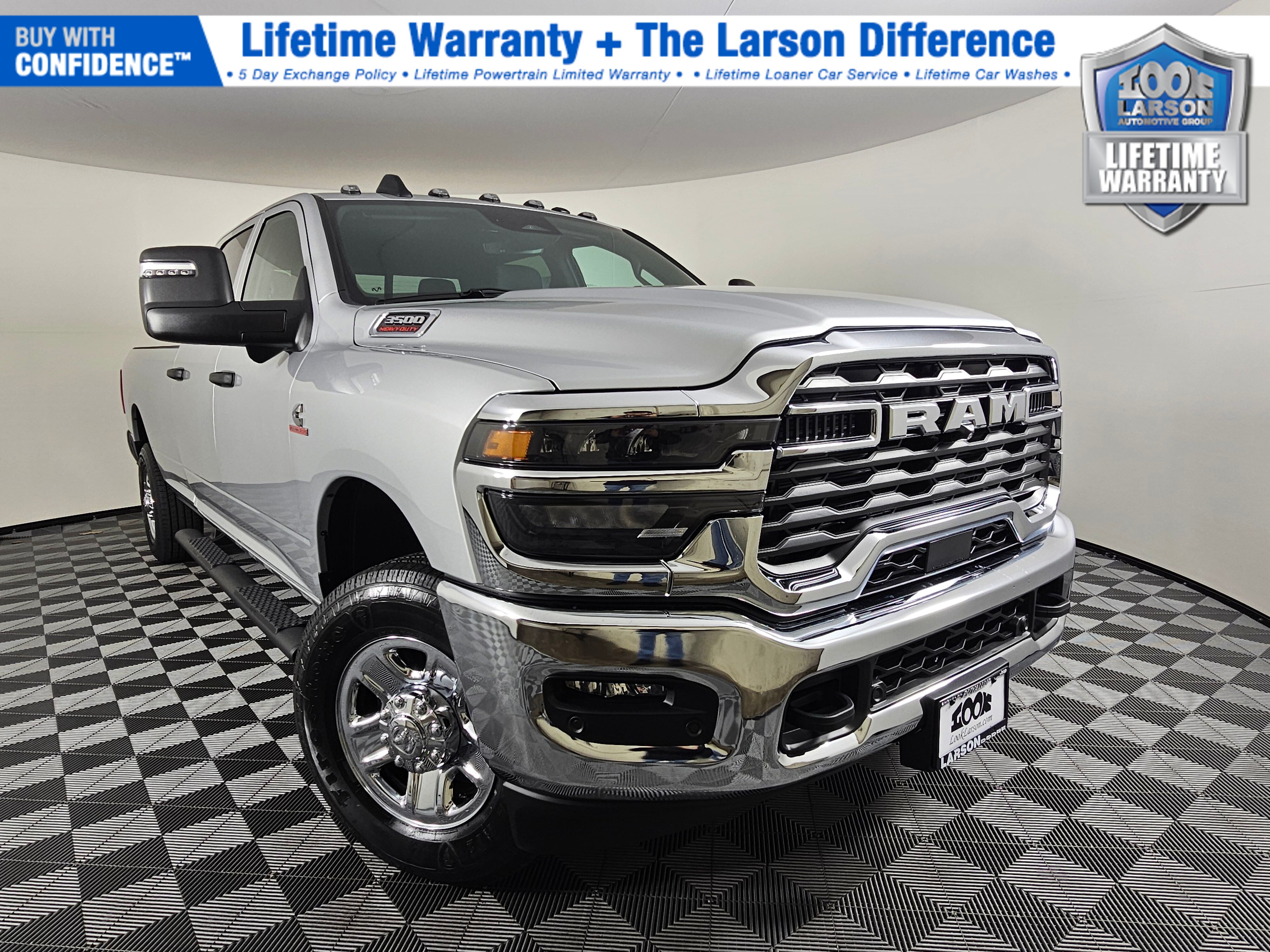 2026 RAM 3500 Tradesman Crew Cab LB 4WD