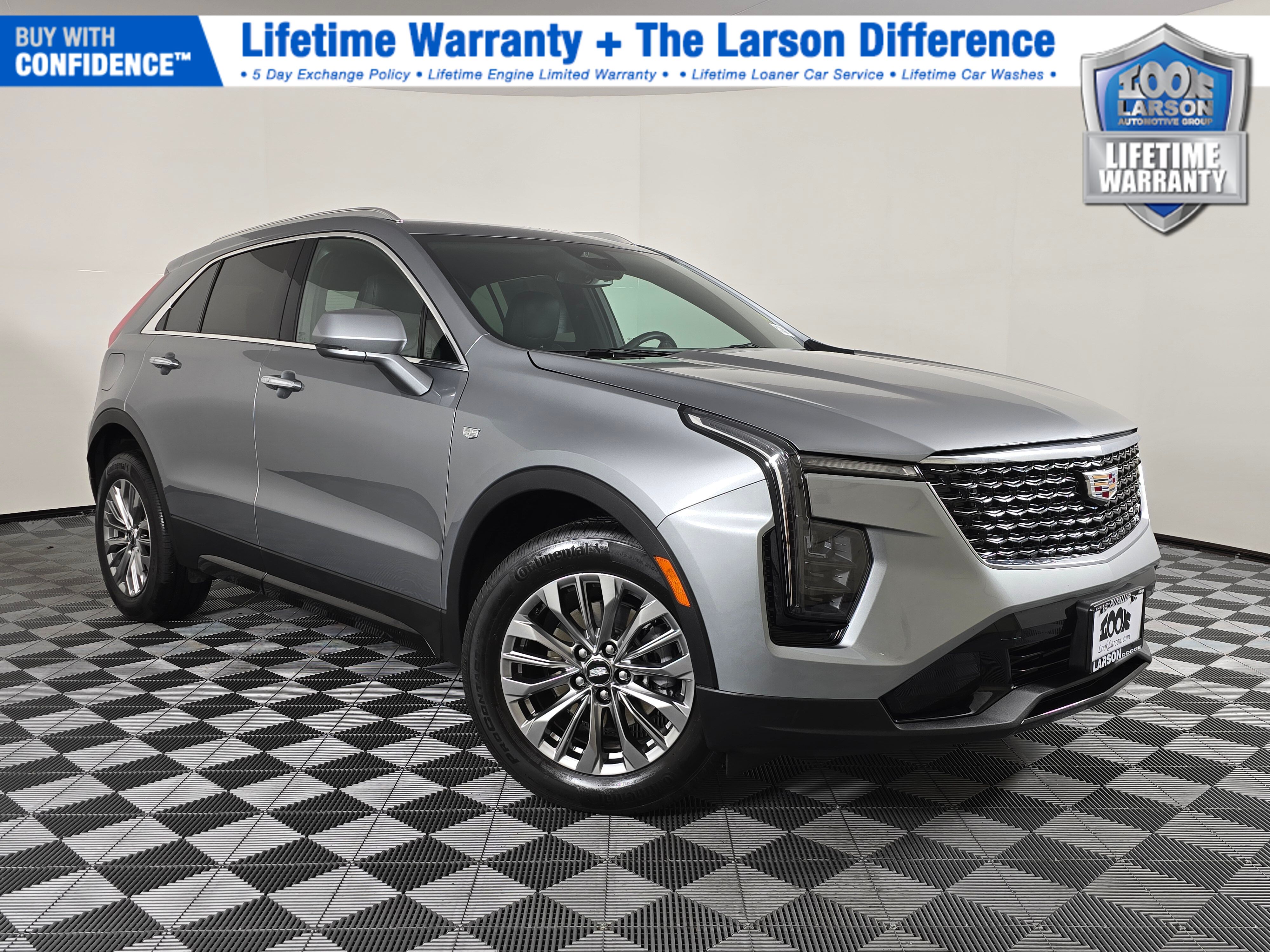 Argent Silver Metallic 2024 Cadillac XT4 Premium Luxury AWD SUV / Crossover Four-Wheel Drive 9-Speed Automatic