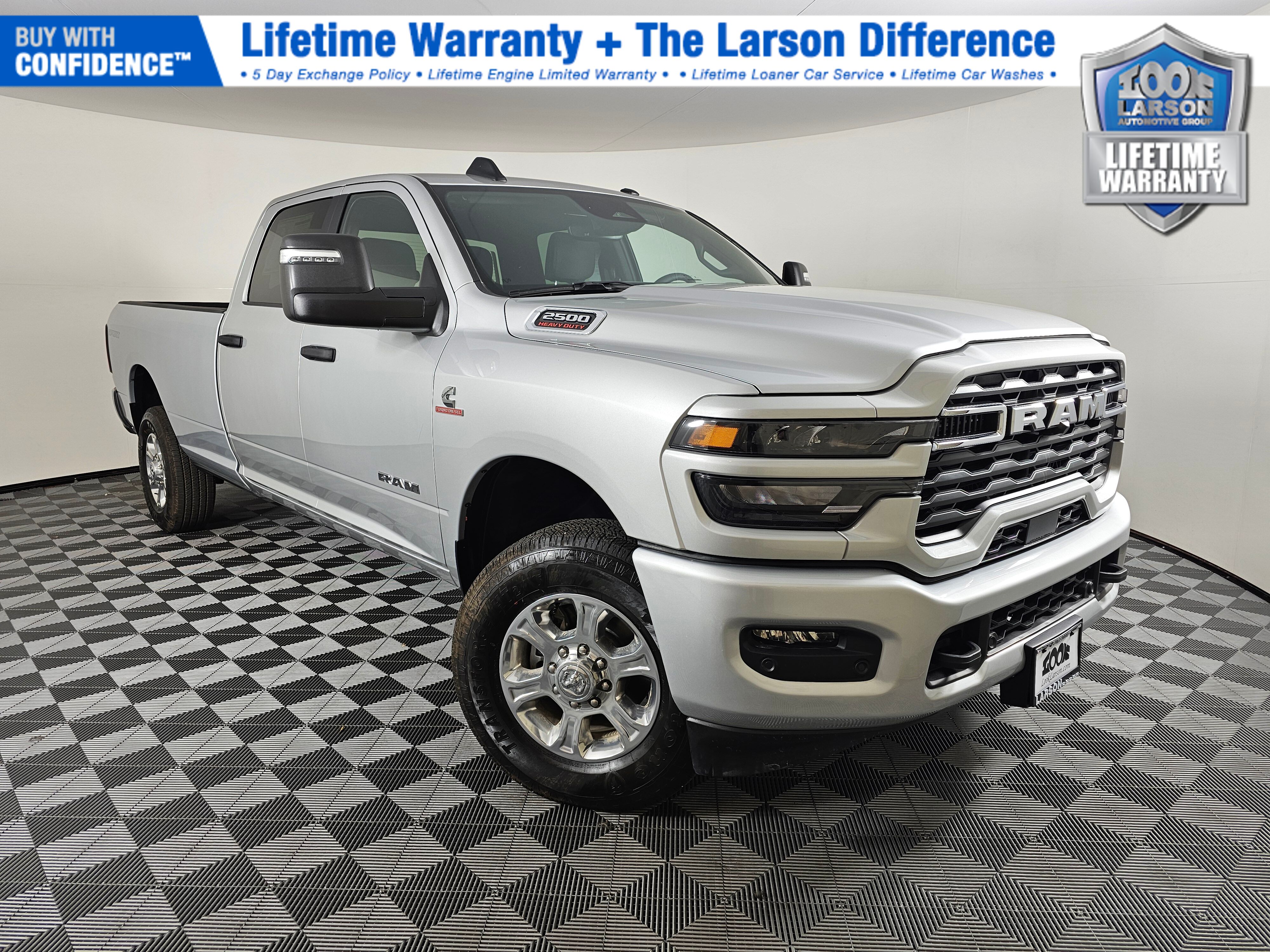 Silver Zynith 2026 RAM 2500 Big Horn Crew Cab LB 4WD Pickup Truck Four-Wheel Drive 8-Speed Automatic