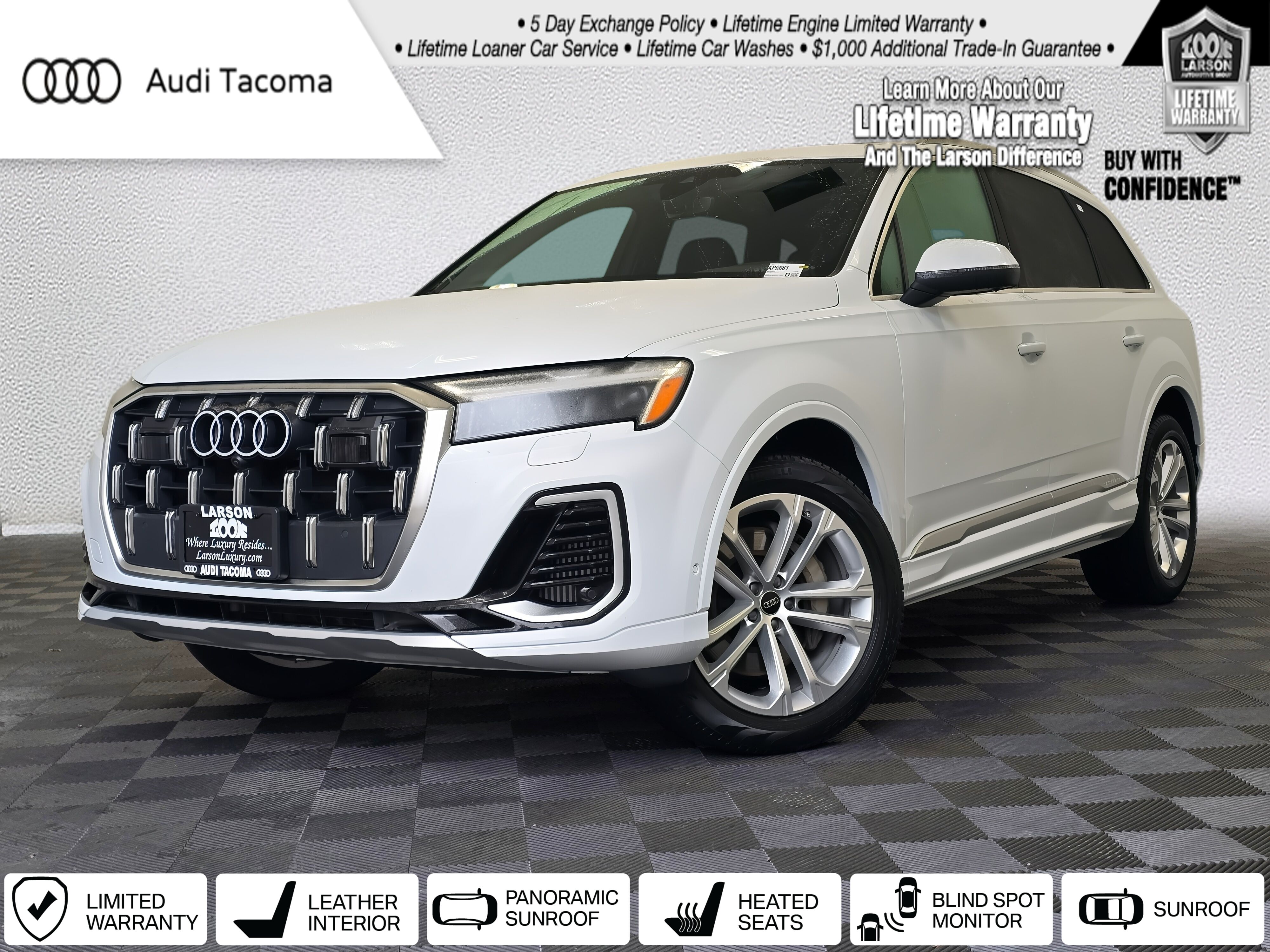 White 2025 Audi Q7 quattro Premium Plus 55 TFSI SUV / Crossover All-Wheel Drive 8-Speed Automatic