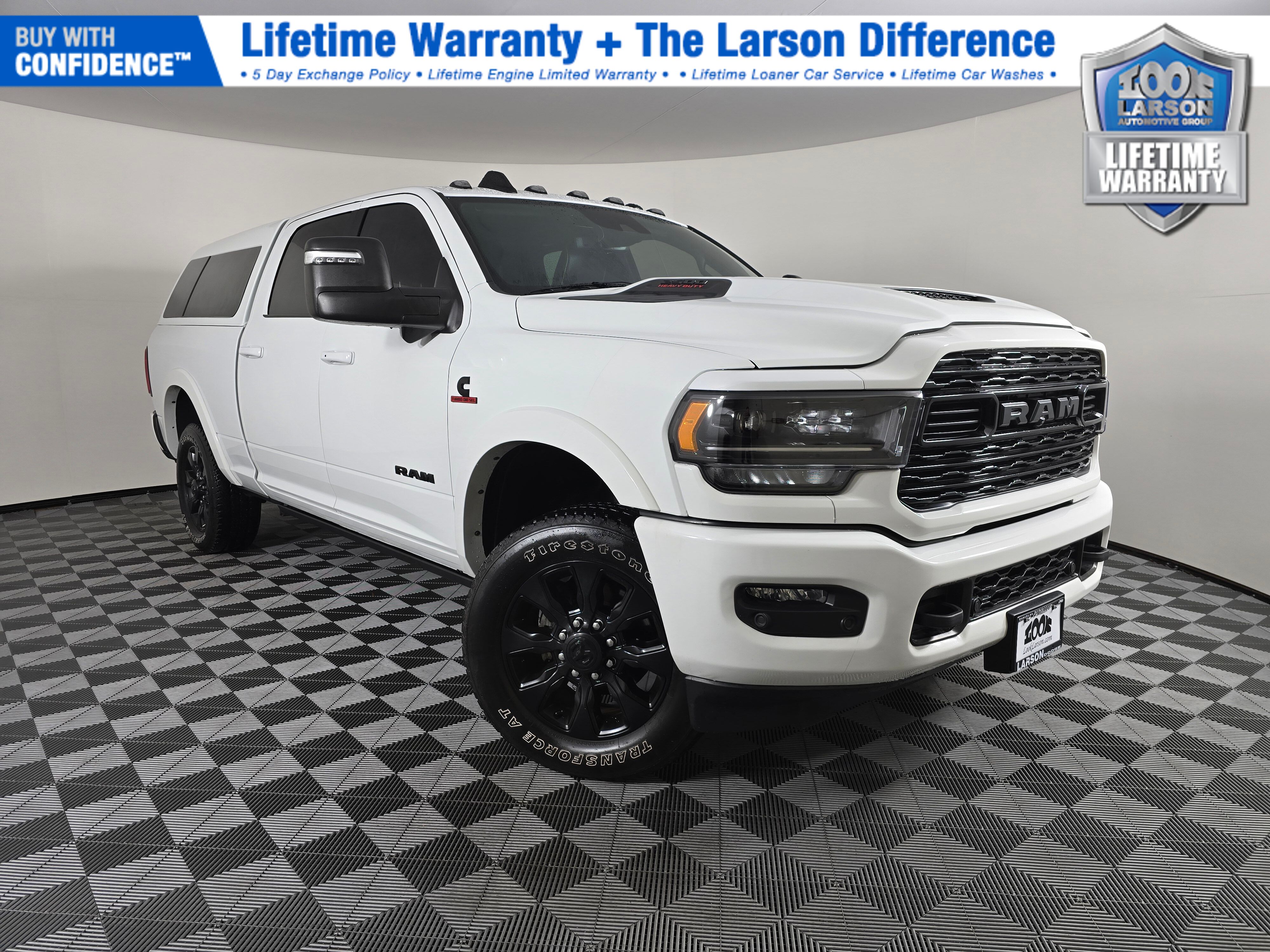 Bright White Clear Coat 2024 RAM 2500 Limited Crew Cab 4WD Pickup Truck Four-Wheel Drive 6-Speed Automatic