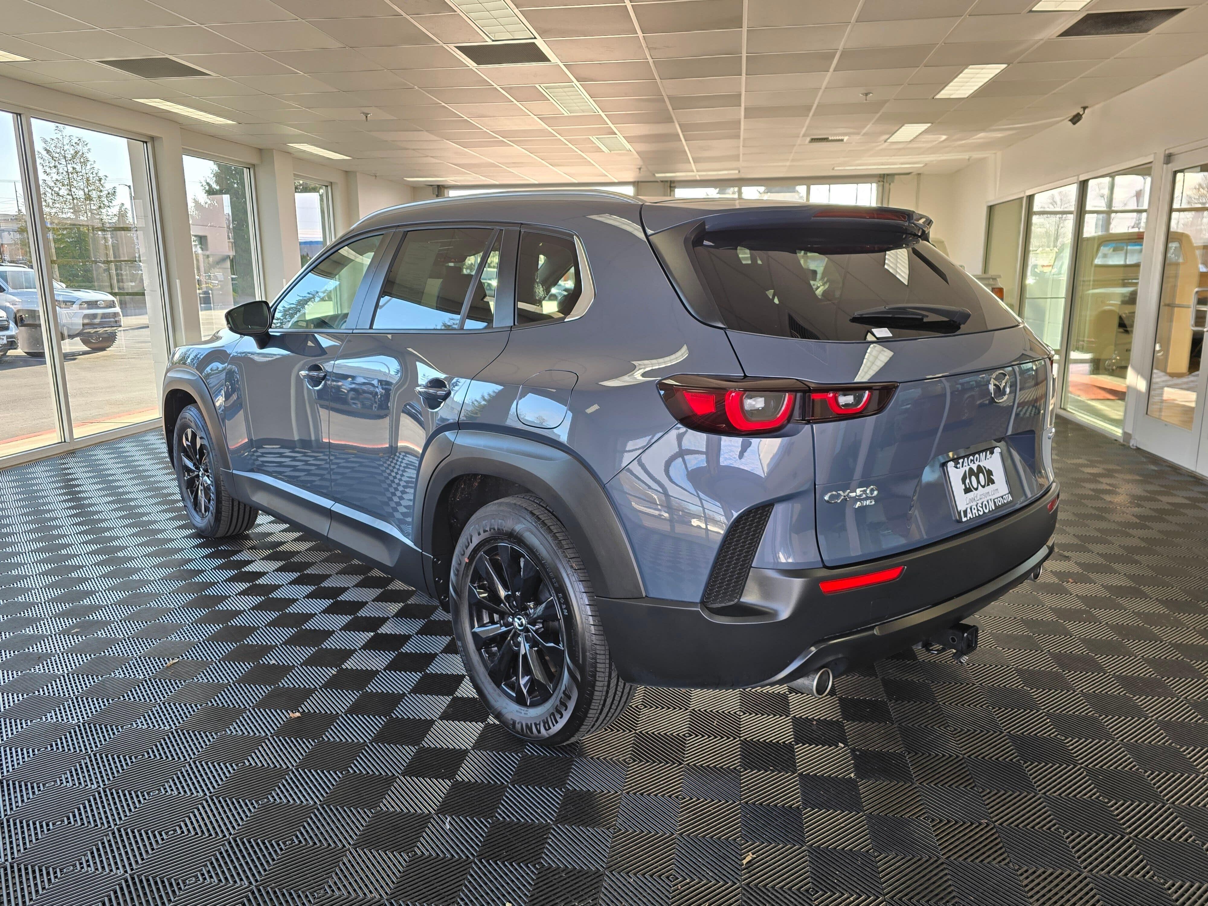 View vehicle photo 5