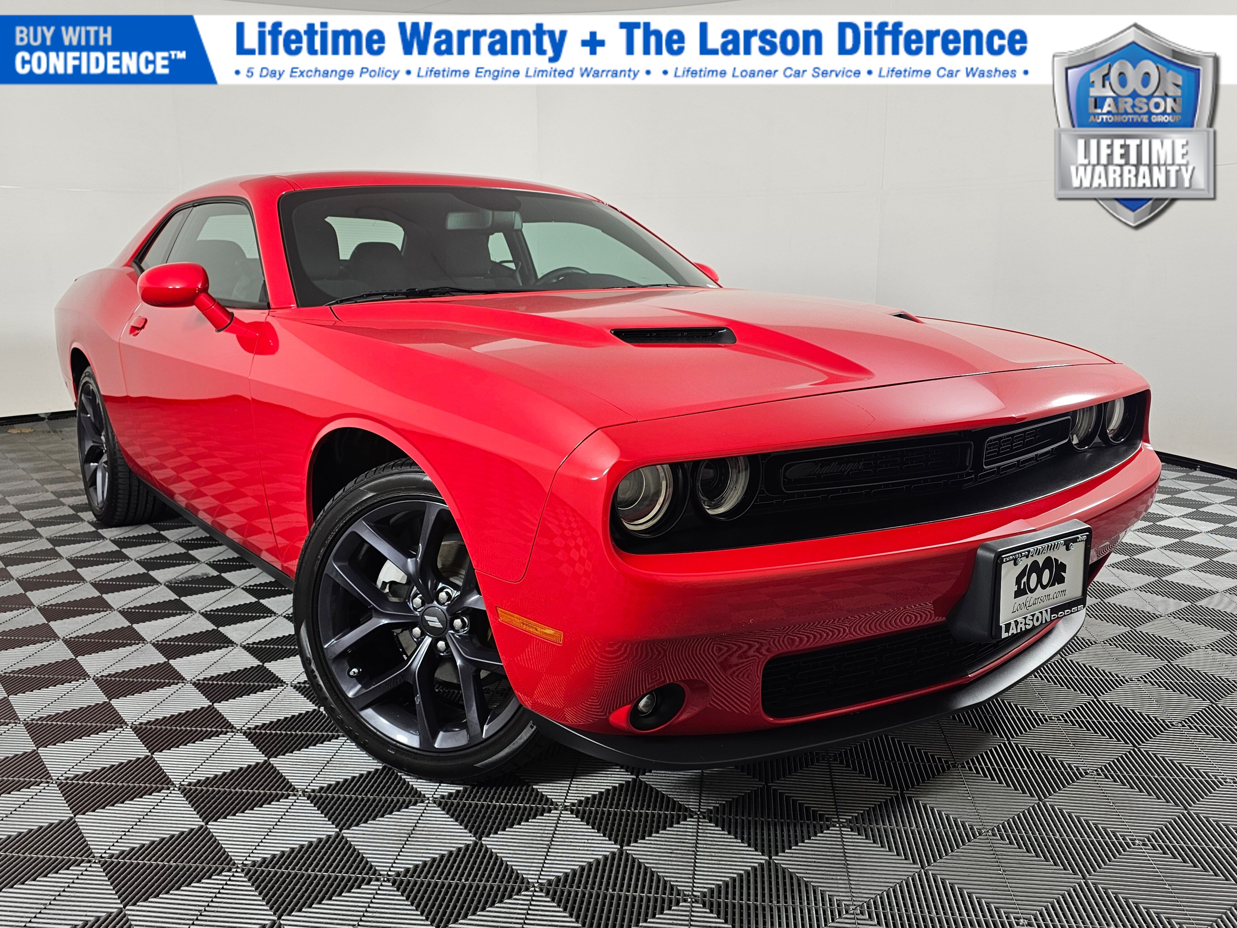 Torred Clearcoat 2023 Dodge Challenger SXT RWD Coupe Rear-Wheel Drive 8-Speed Automatic