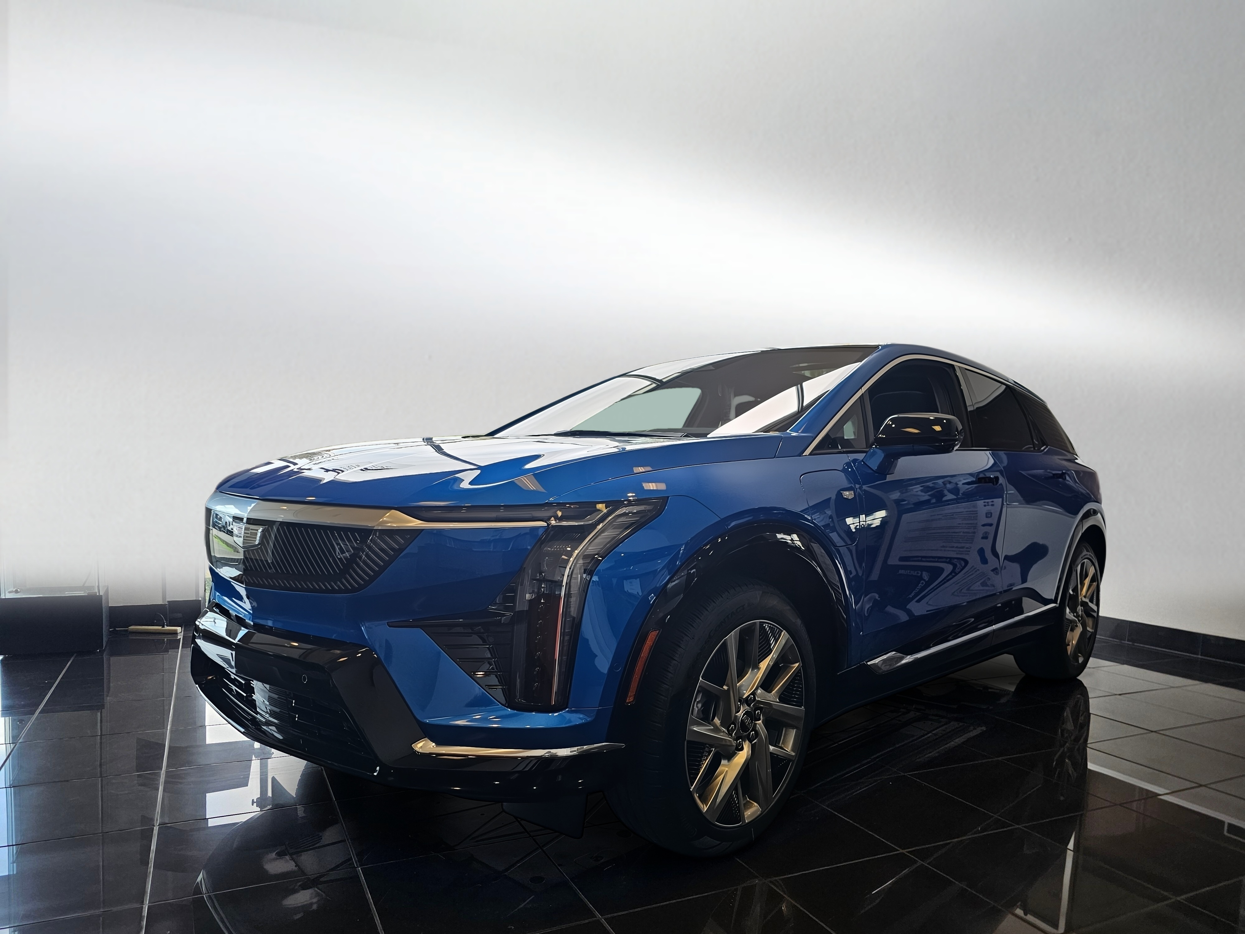 Coastal Blue Metallic 2026 Cadillac OPTIQ Premium Luxury AWD SUV / Crossover All-Wheel Drive 1-Speed Automatic