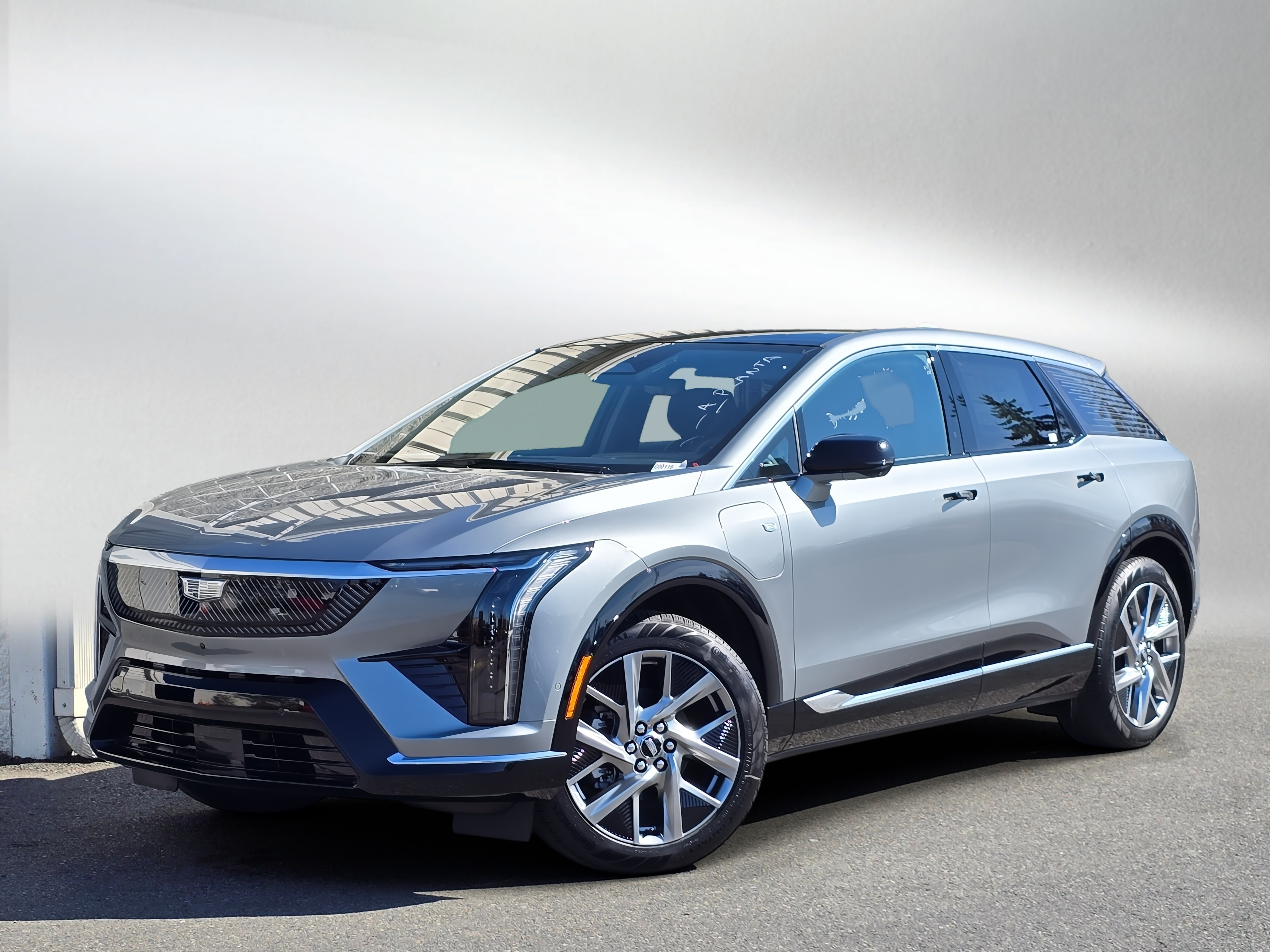 Argent Silver Metallic 2026 Cadillac OPTIQ Luxury RWD SUV / Crossover Rear-Wheel Drive 1-Speed Automatic