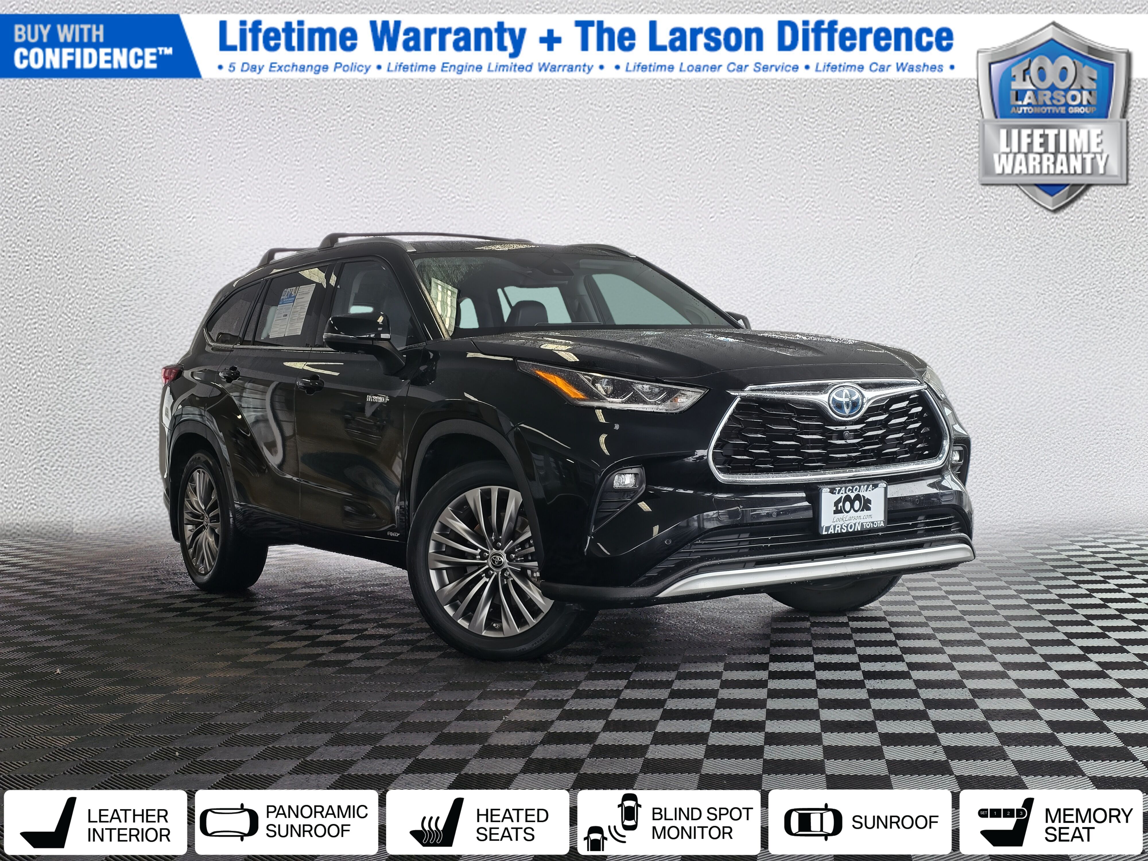 Midnight Black Metallic 2021 Toyota Highlander Hybrid Platinum AWD SUV / Crossover All-Wheel Drive Continuously Variable Transmission