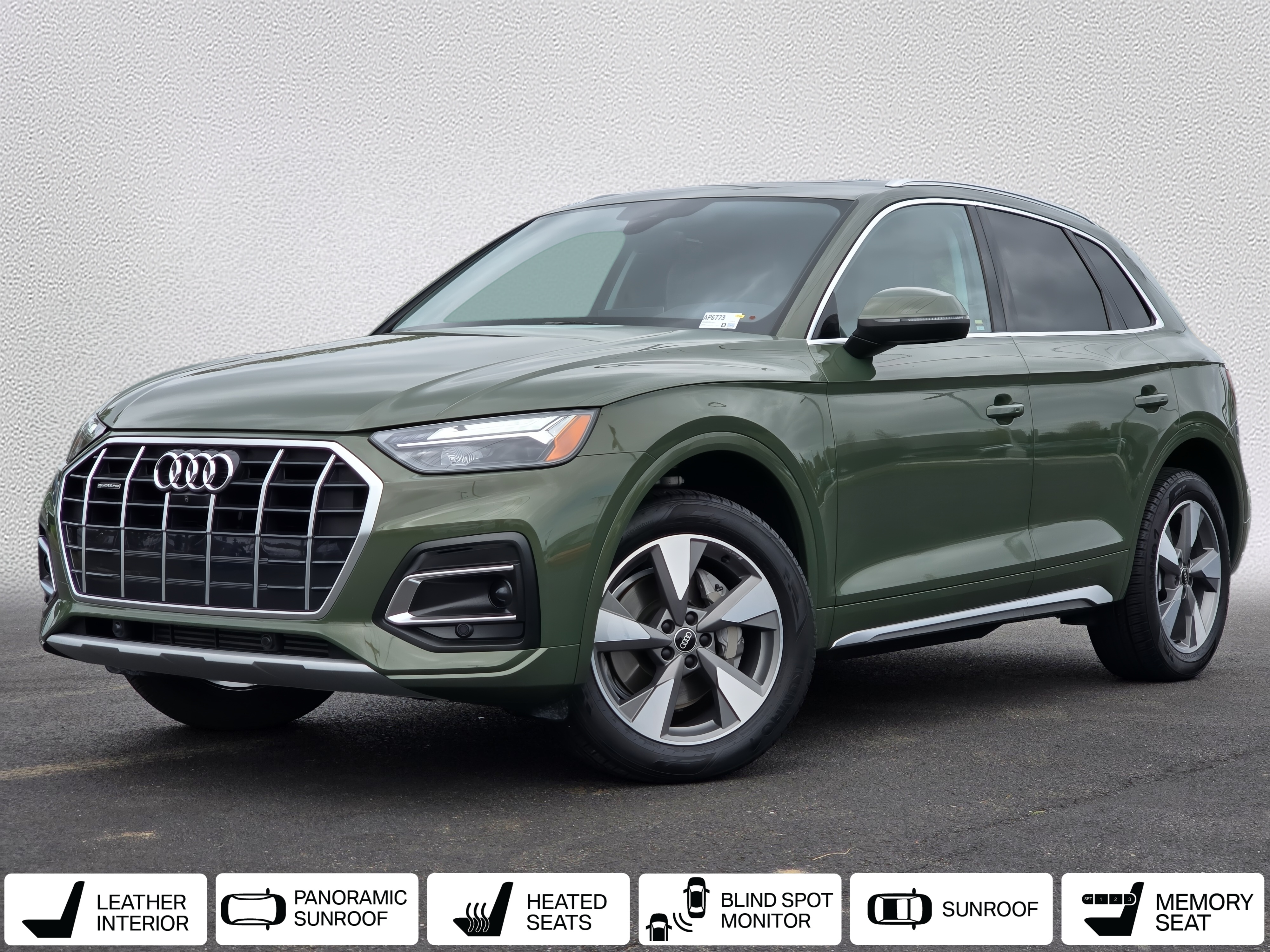 Green 2024 Audi Q5 Sportback quattro Premium Plus S Line 45 TFSI AWD Sedan All-Wheel Drive 7-Speed Automatic