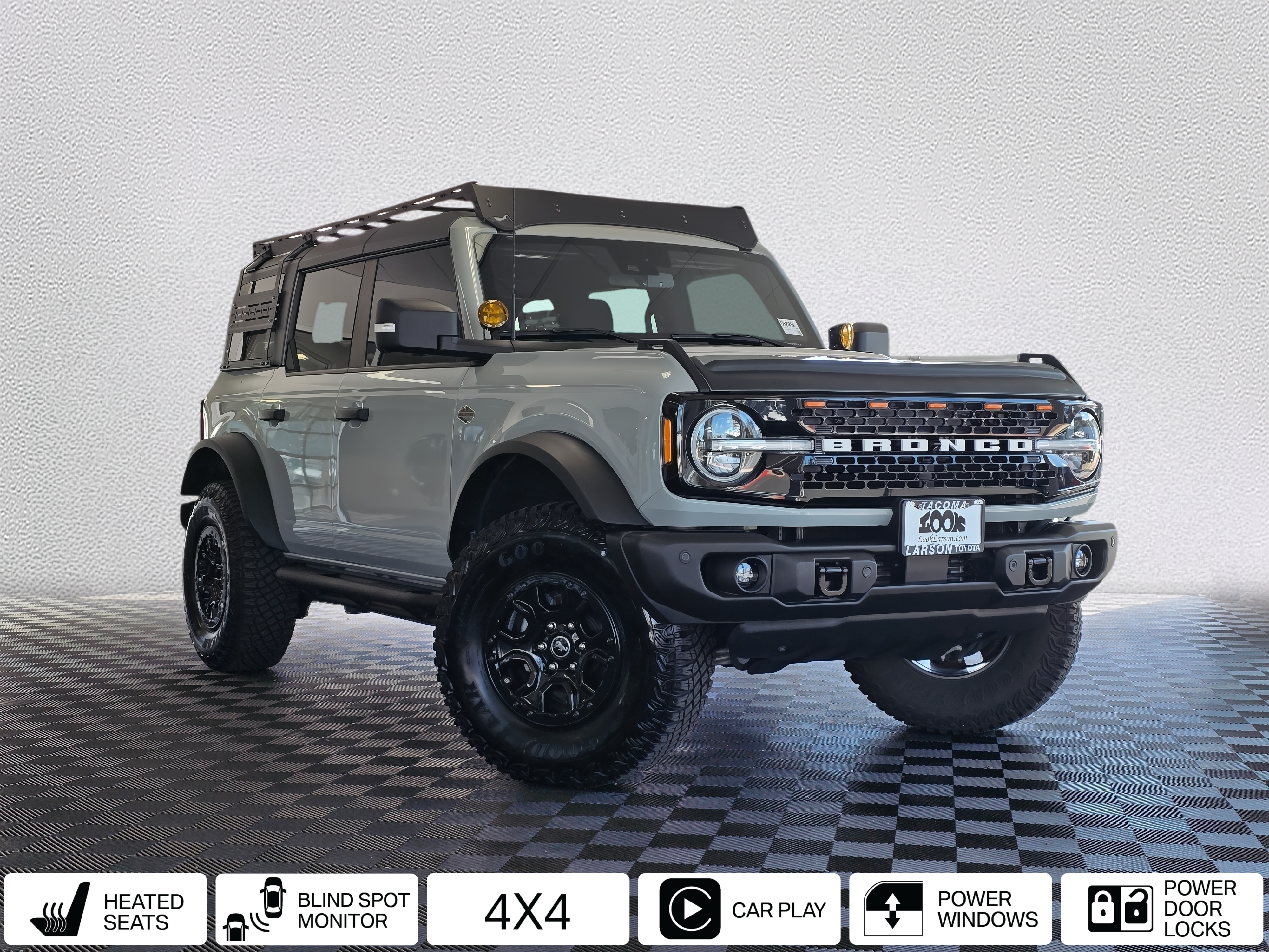 Cactus Gray 2023 Ford Bronco SUV / Crossover Four-Wheel Drive Automatic