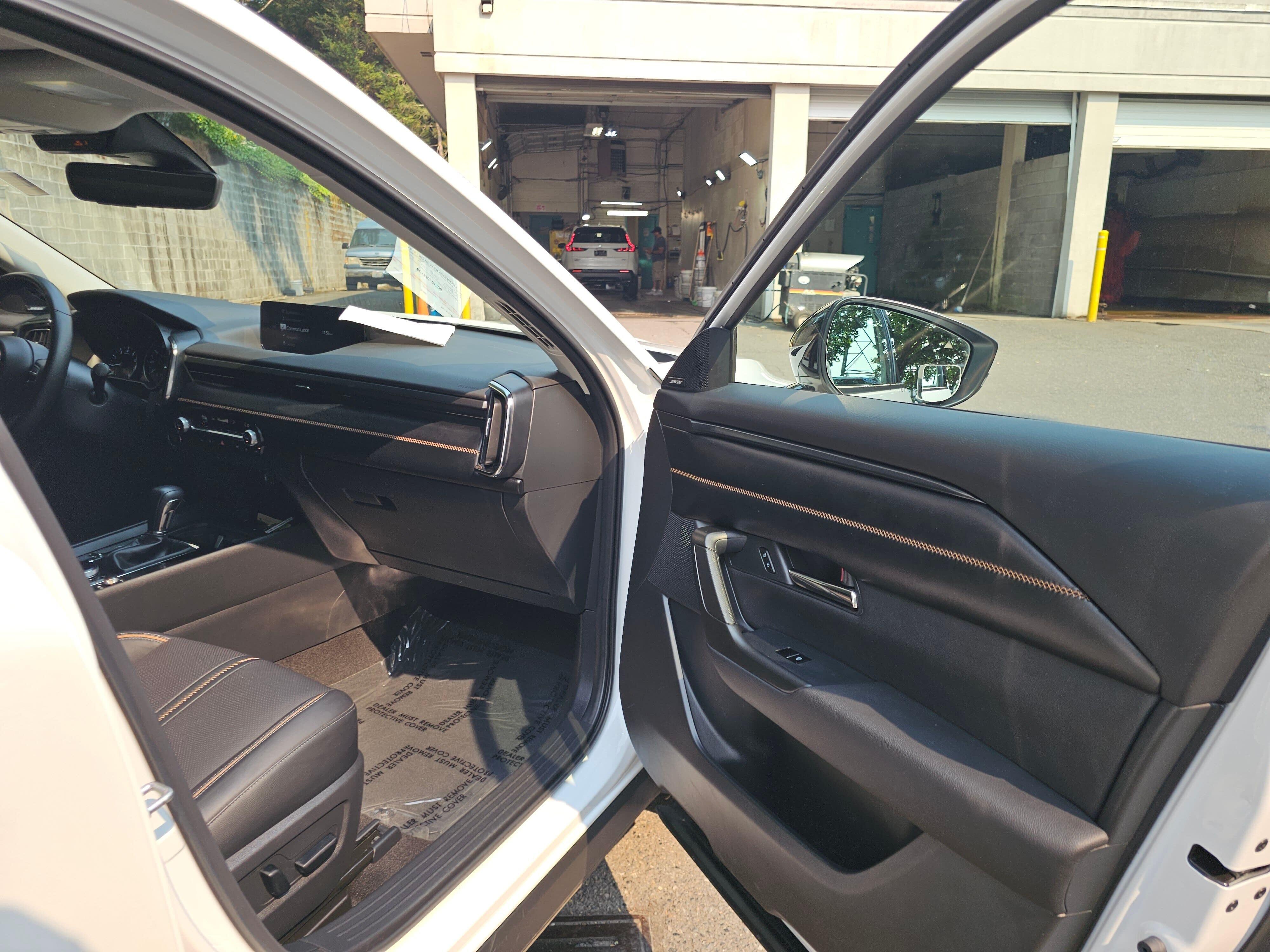 Used 2023 Wind Chill Pearl Mazda 2.5 S Premium Plus Package image 12