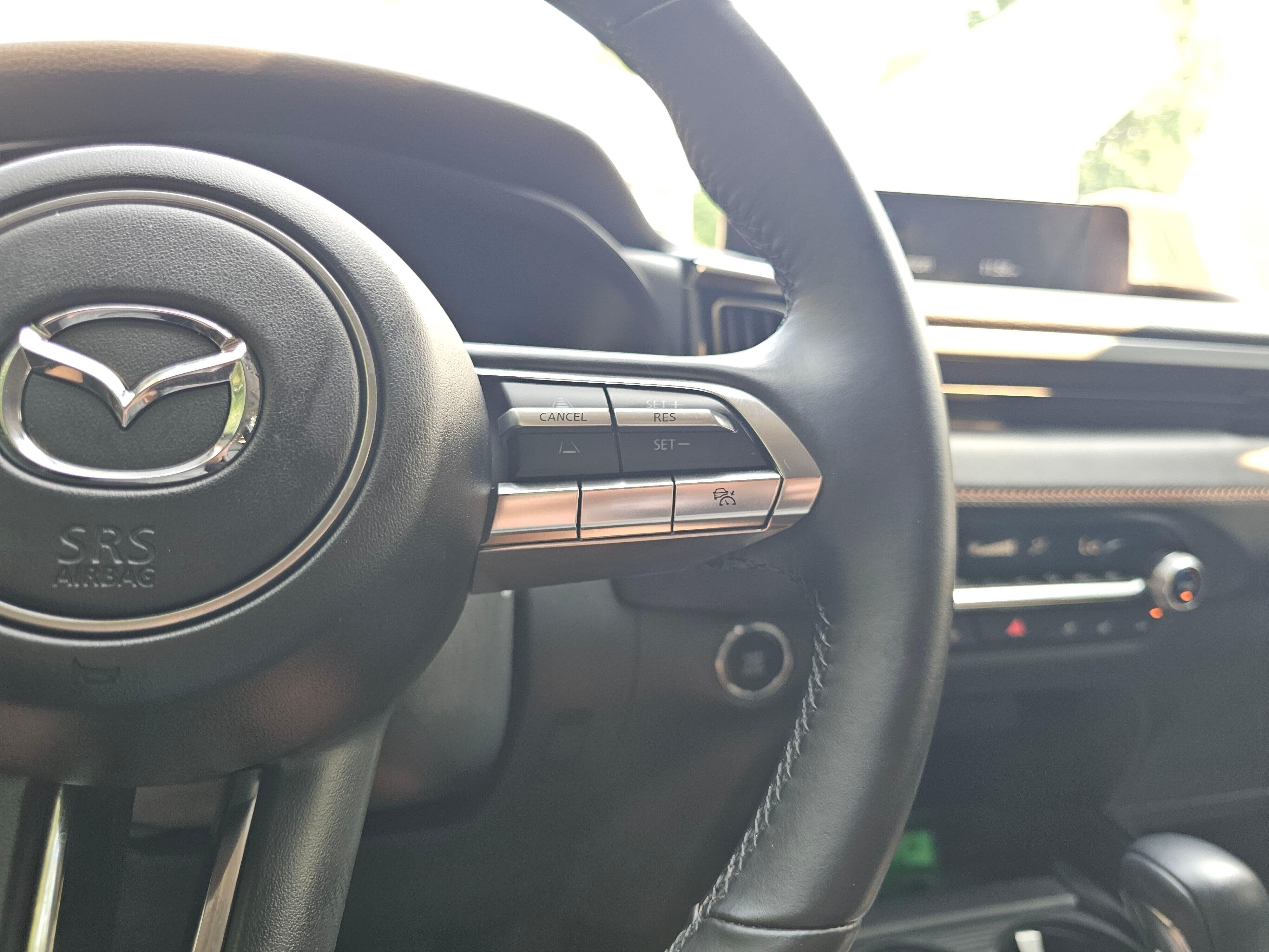 Used 2023 Wind Chill Pearl Mazda 2.5 S Premium Plus Package image 34