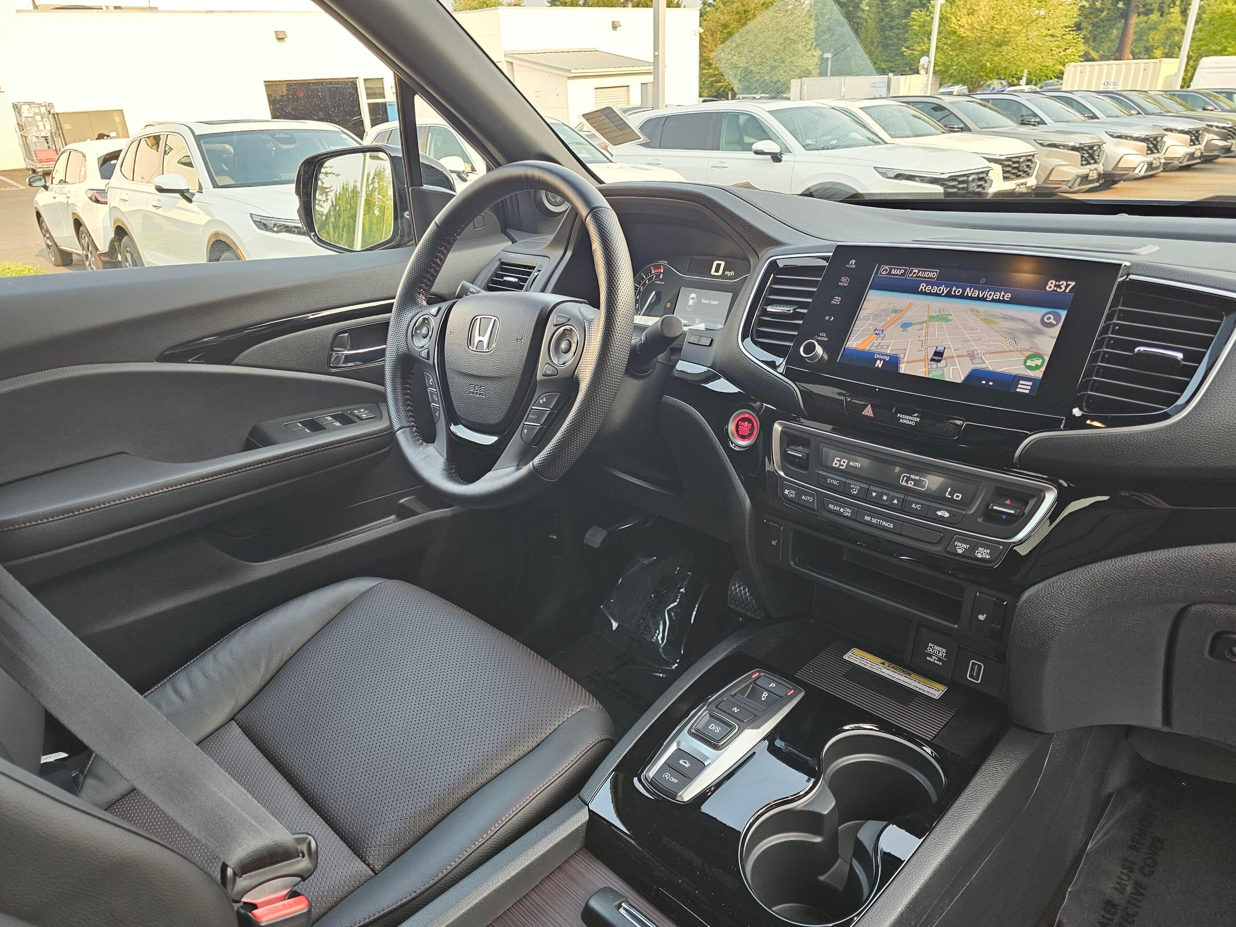 Certified Used 2023 Sonic Gray Pearl Honda AWD BLACK EDITION image 10