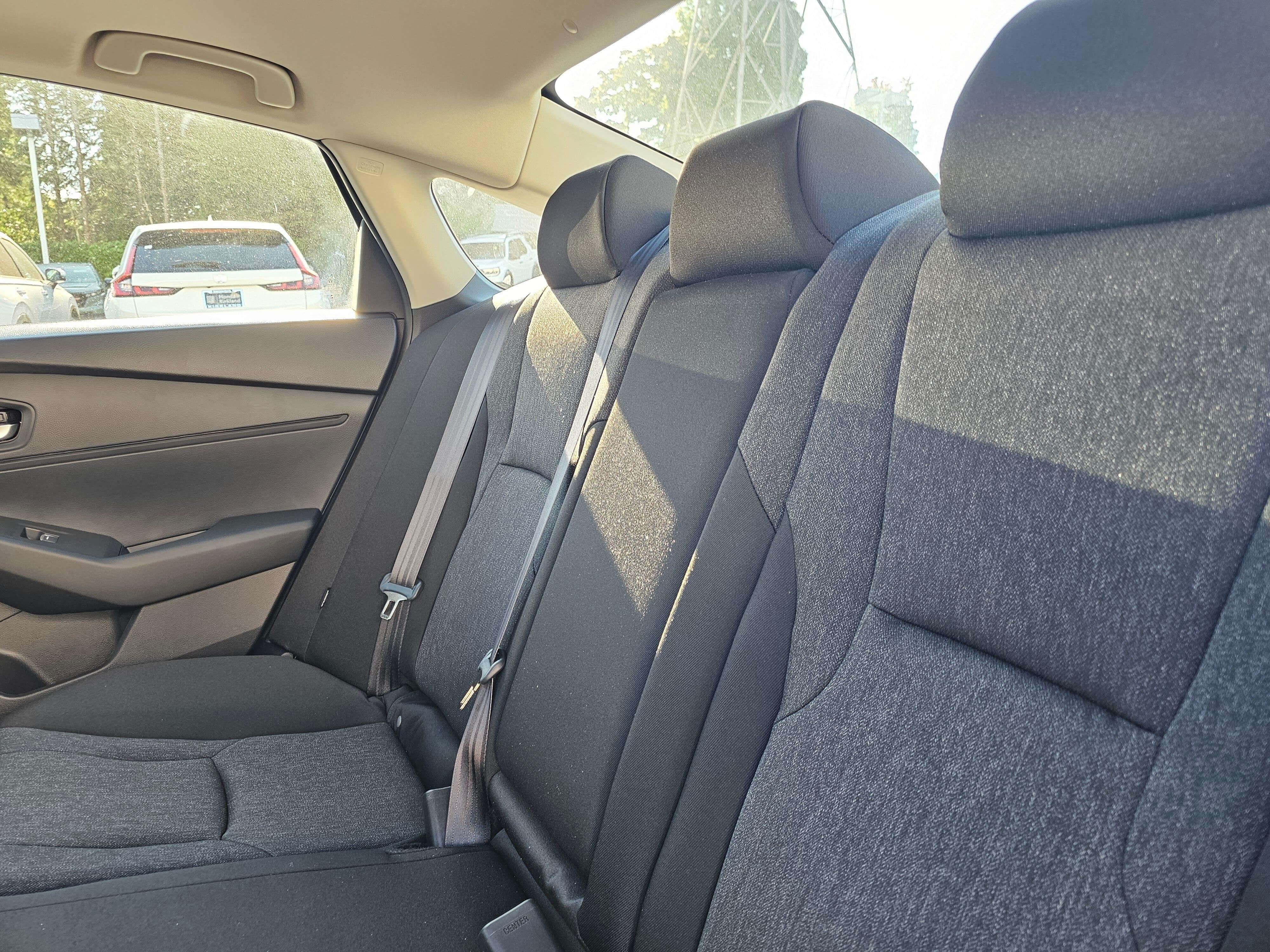 New 2026 Urban Gray Pearl Honda SE image 21