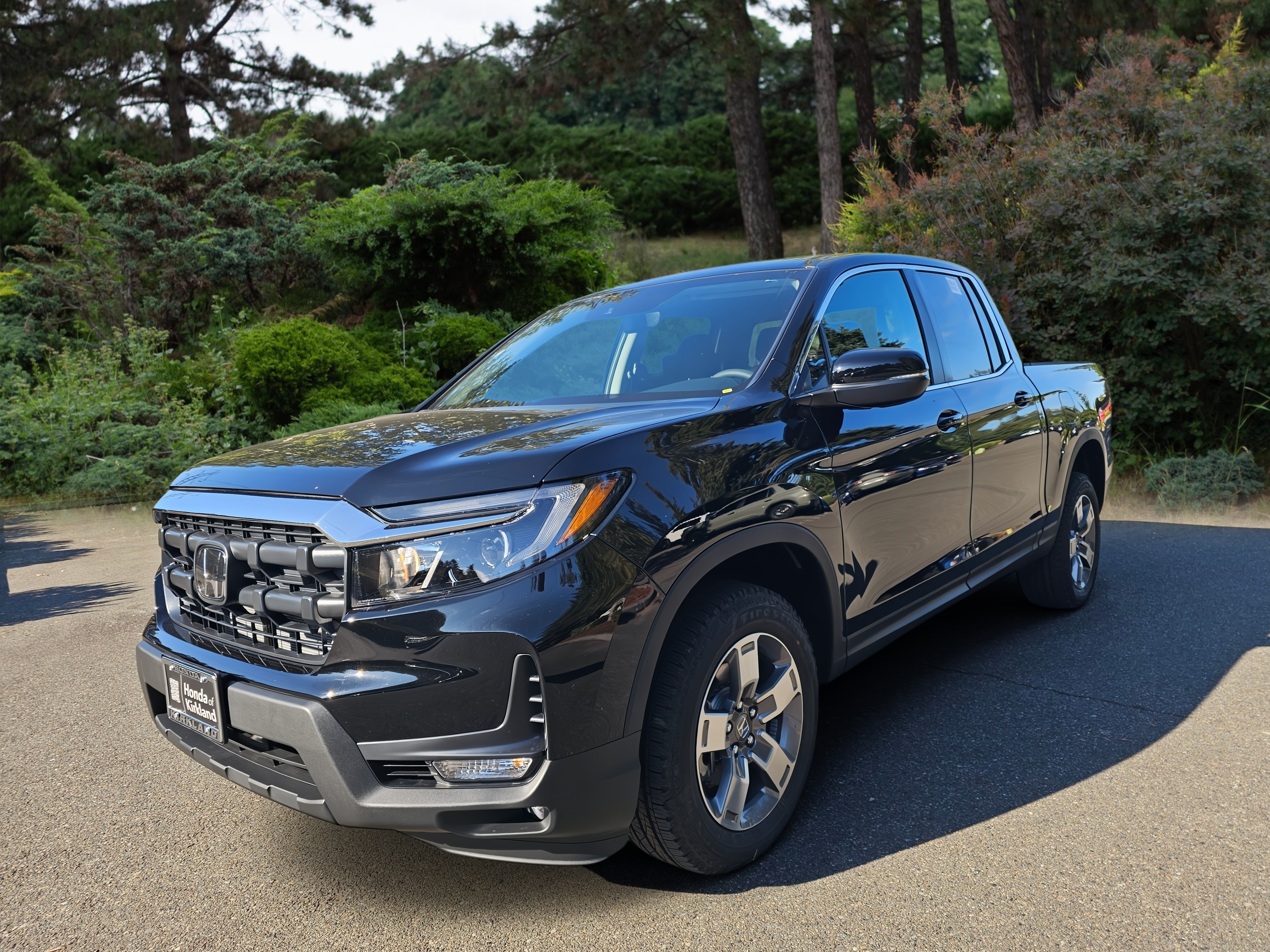New 2026 Crystal Black Pearl Honda RTL image 3