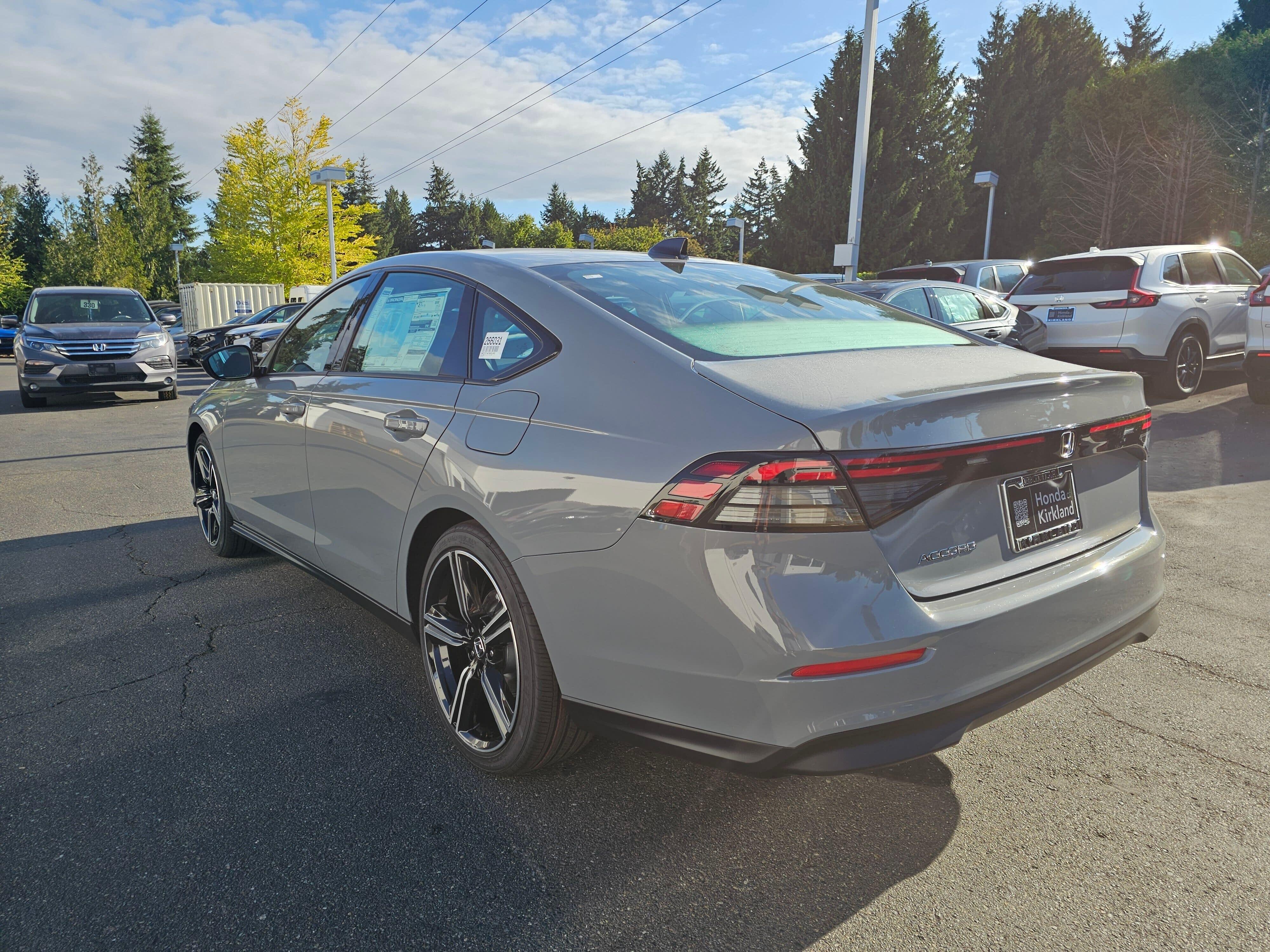 New 2026 Urban Gray Pearl Honda SE image 5