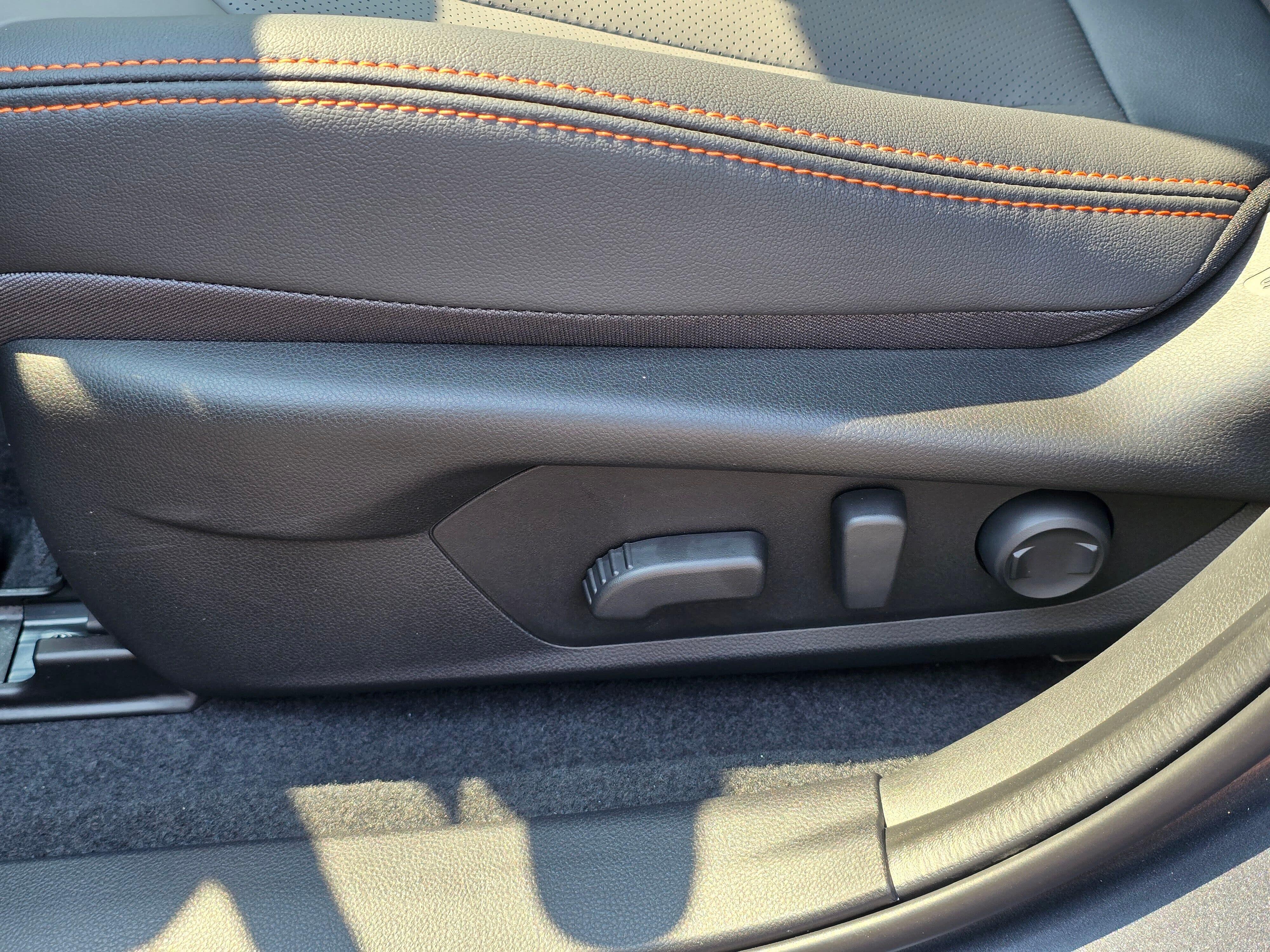 New 2026 MAGNETITE GRAY PEARL Subaru Limited Hybrid image 13